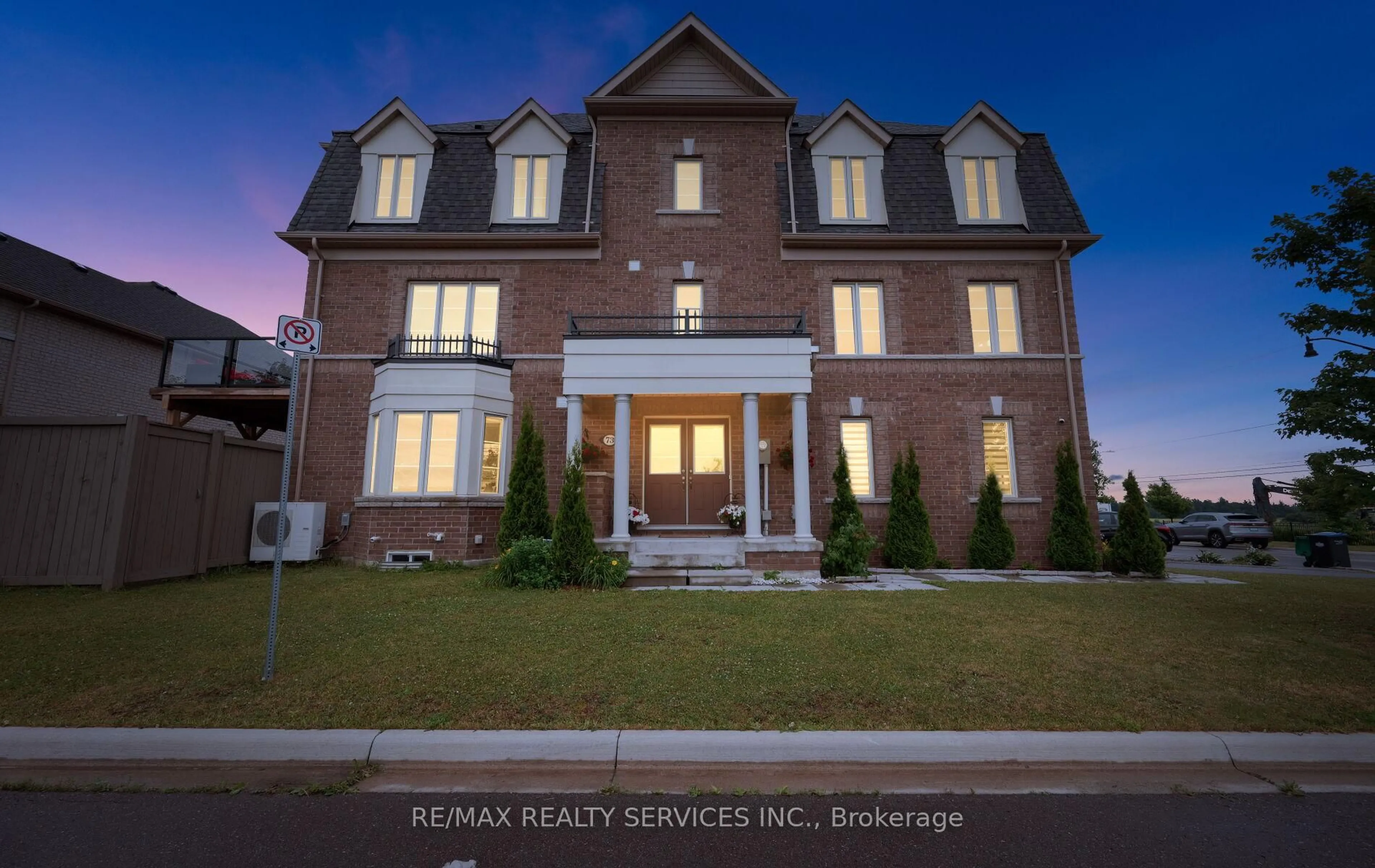 Home with brick exterior material, unknown for 73 Padbury Tr, Brampton Ontario L7A 4V2