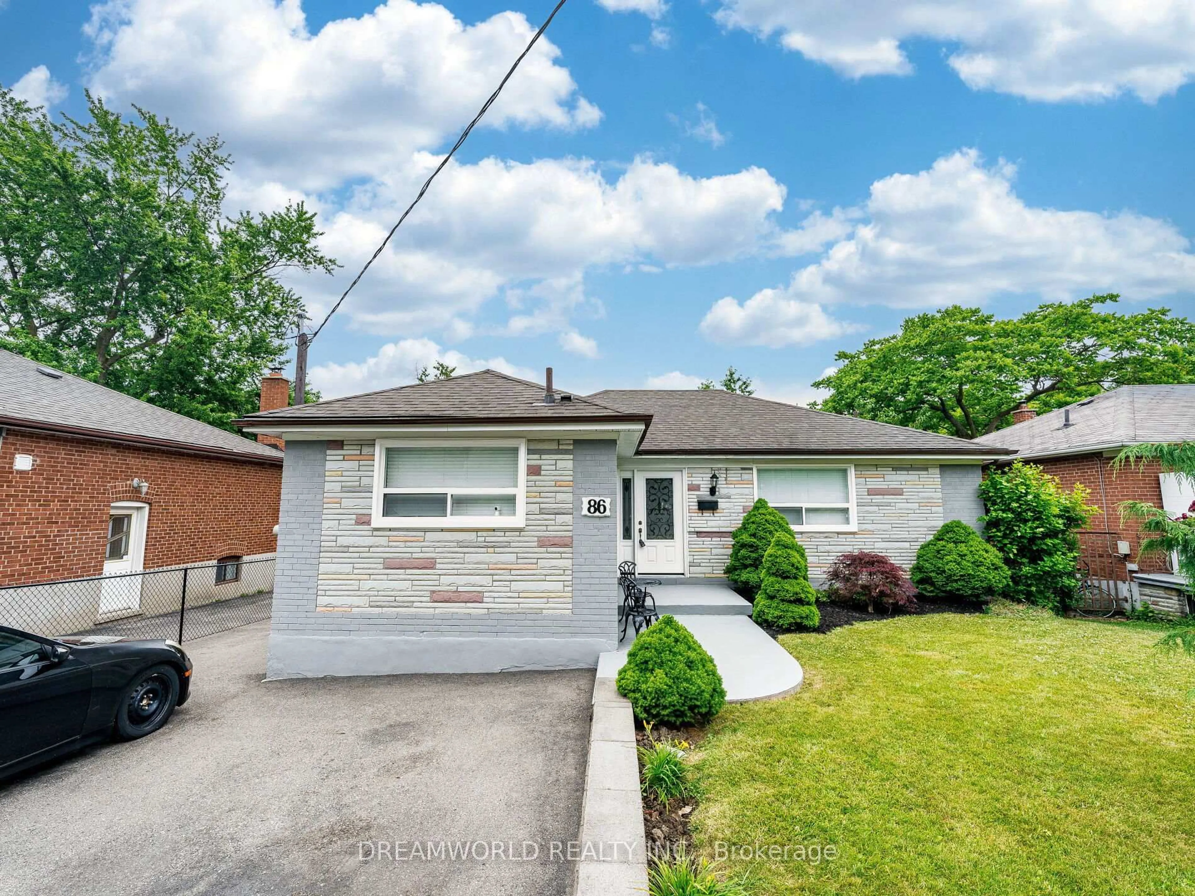 Unknown for 86 Exbury Rd, Toronto Ontario M3M 1R1