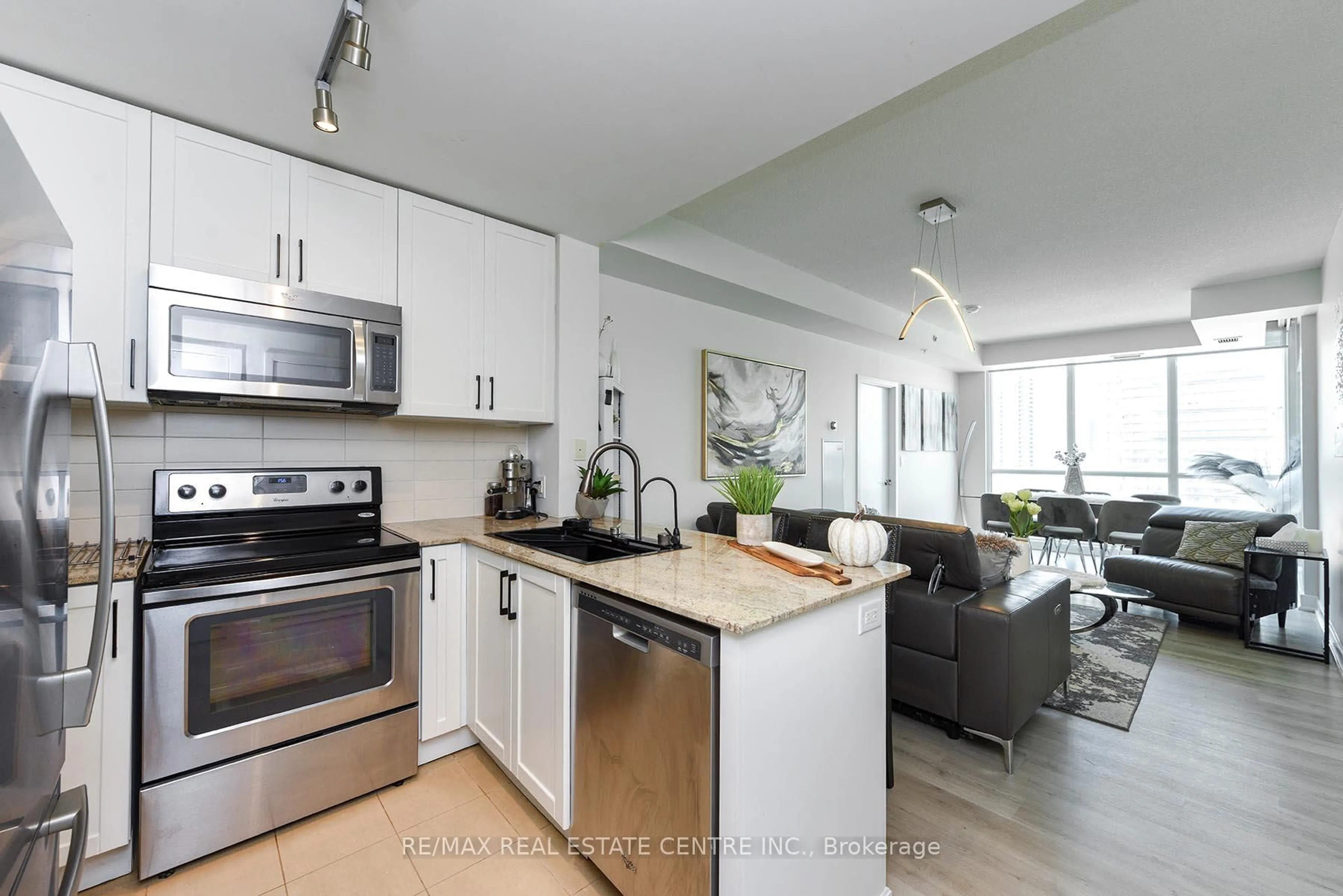 Open concept kitchen, unknown for 3985 Grand Park Dr #1412, Mississauga Ontario L5B 0H8