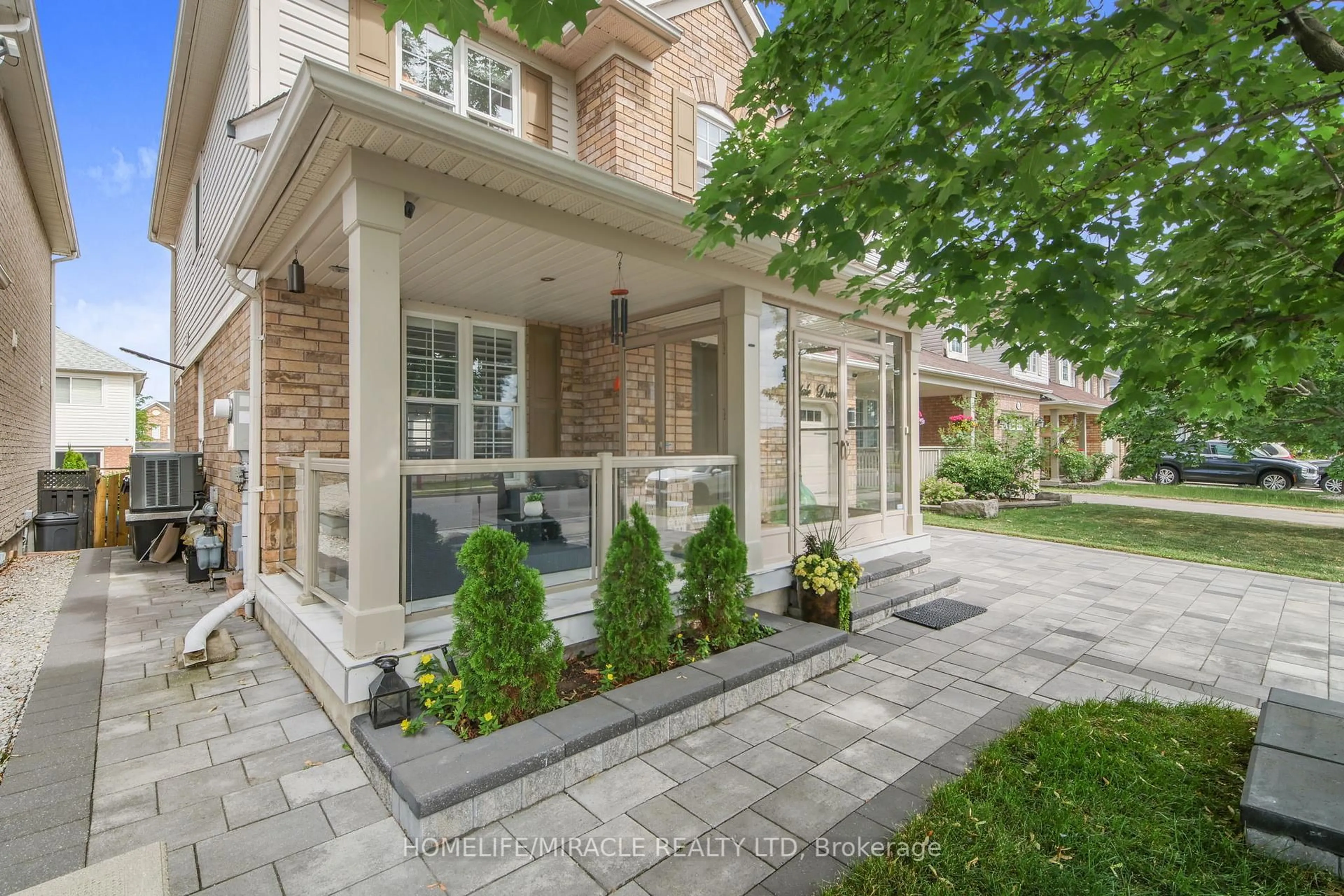 Unknown for 365 Brisdale Dr, Brampton Ontario L7A 3M6