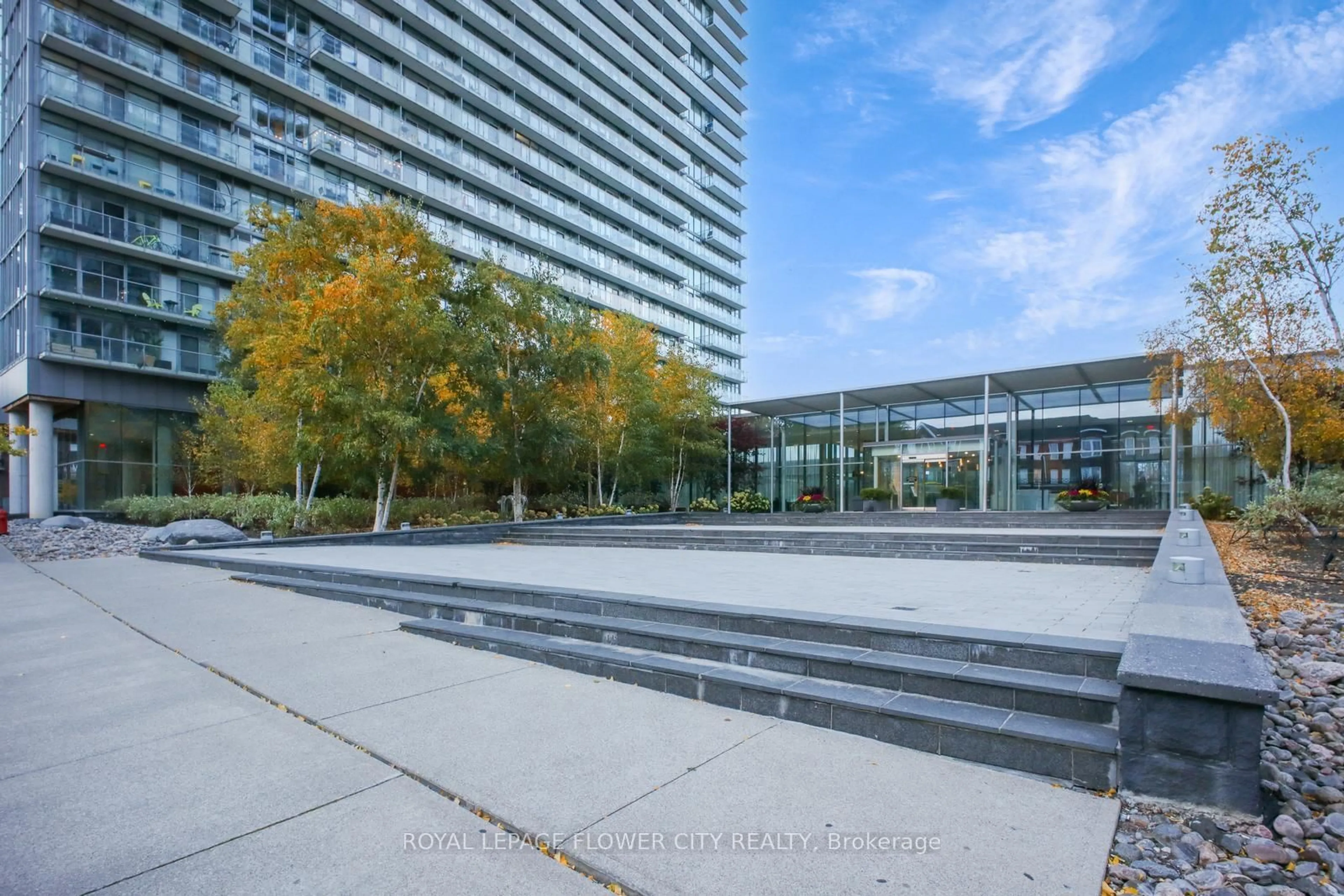 Patio, unknown for 103 The Queensway Ave #2407, Toronto Ontario M6S 5B3