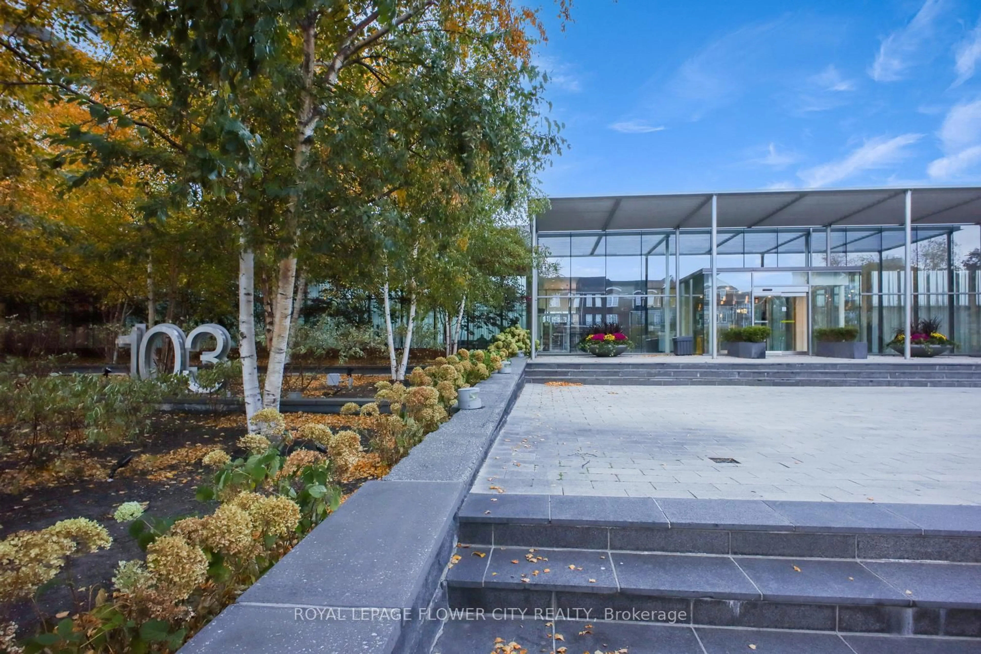 Unknown for 103 The Queensway Ave #2407, Toronto Ontario M6S 5B3