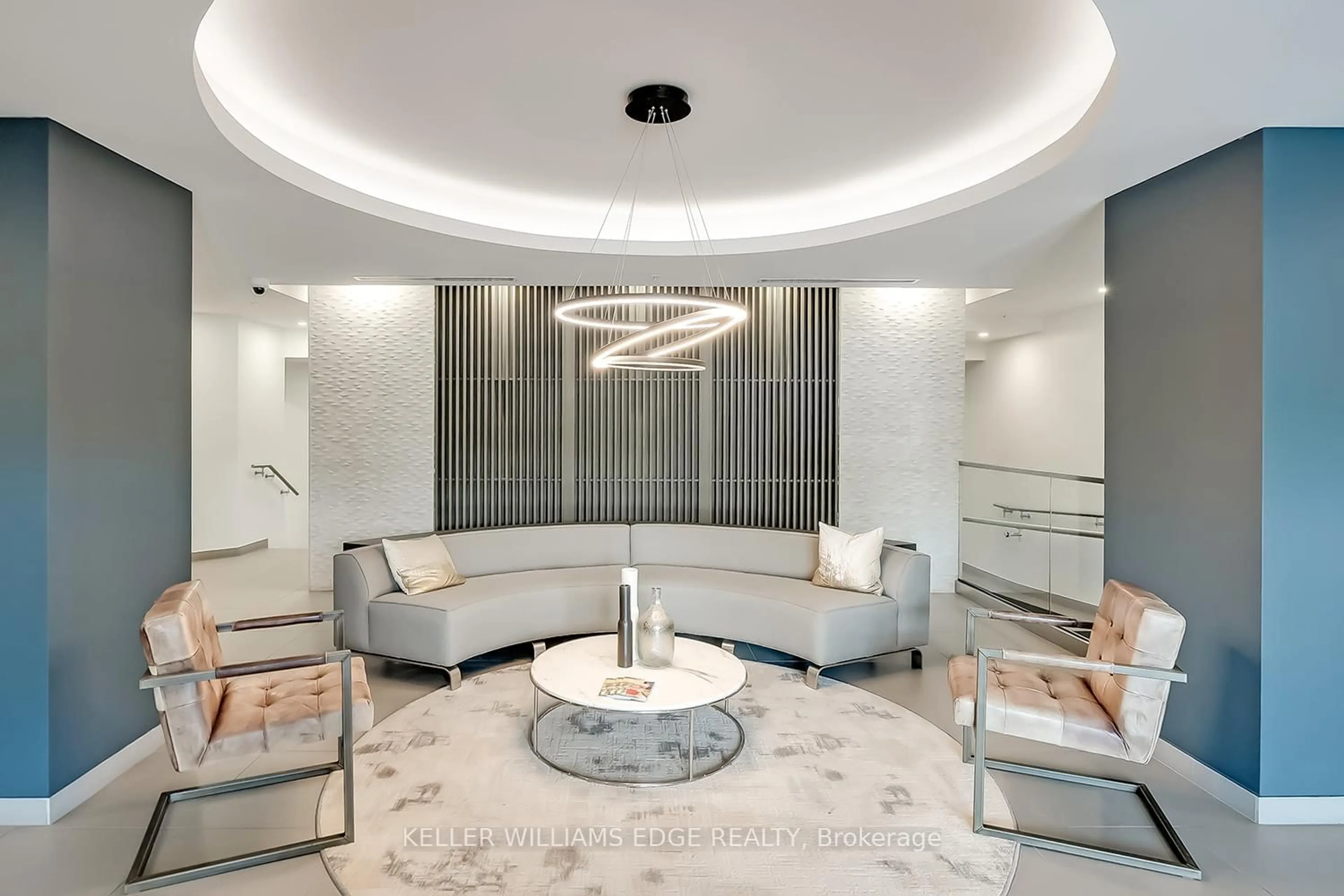 Lobby for 457 Plains Rd #302, Burlington Ontario L7T 0B8