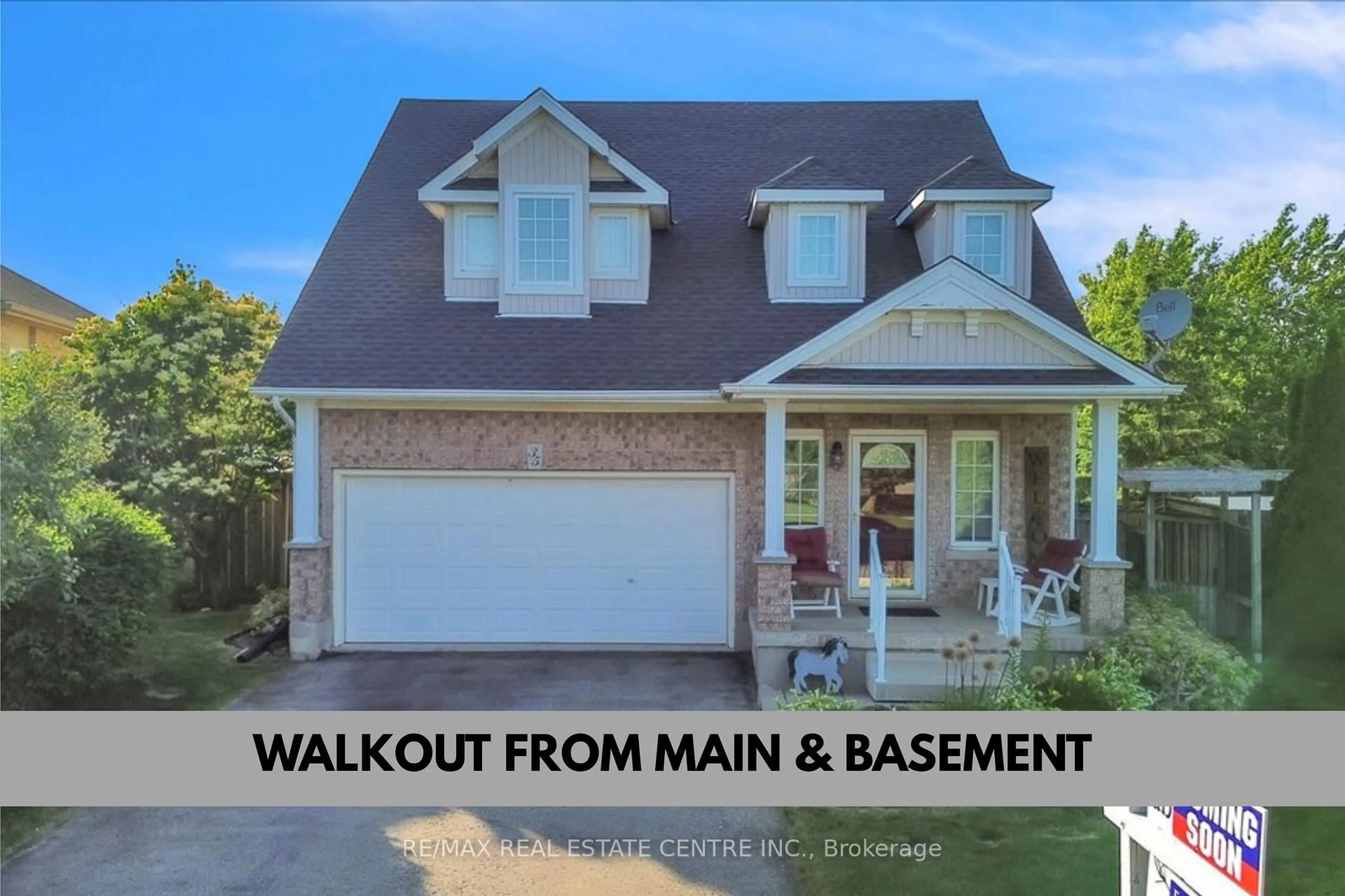 Home with vinyl exterior material, street for 35 Cameron Crt, Orangeville Ontario L9W 5G8