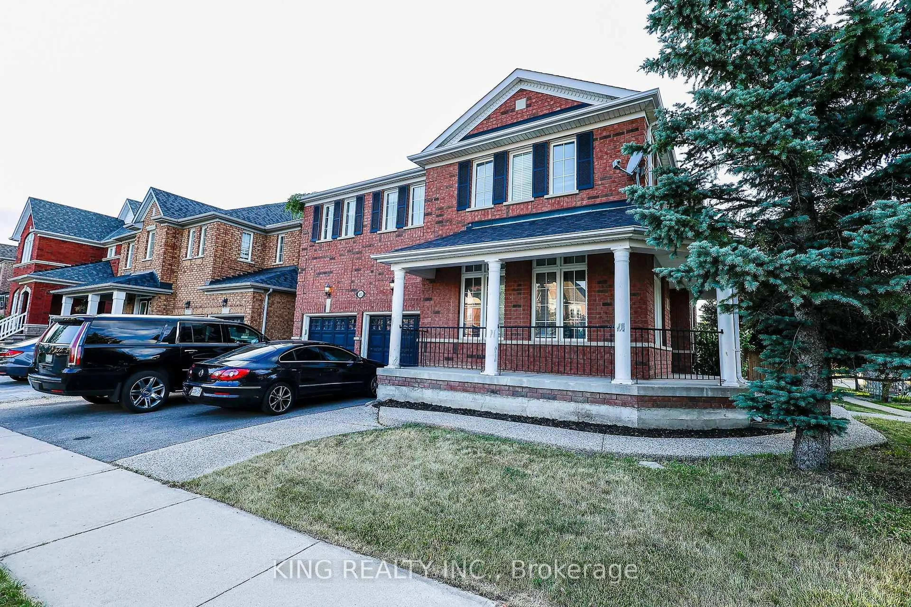 Home with brick exterior material, street for 3073 Bentley Dr, Mississauga Ontario L5M 6W3