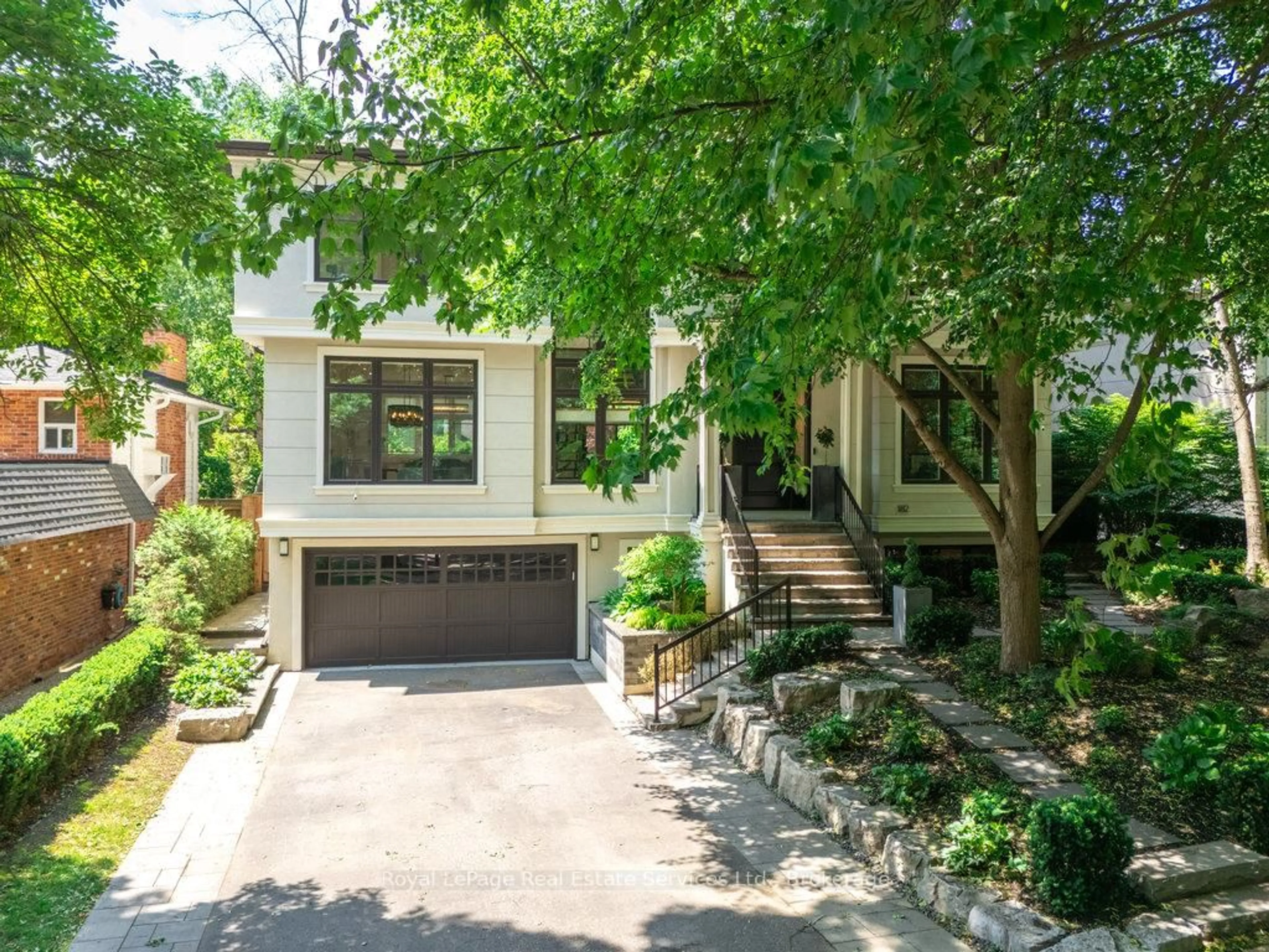 Home with brick exterior material, street for 182 Charnwood Dr, Oakville Ontario L6J 5H1