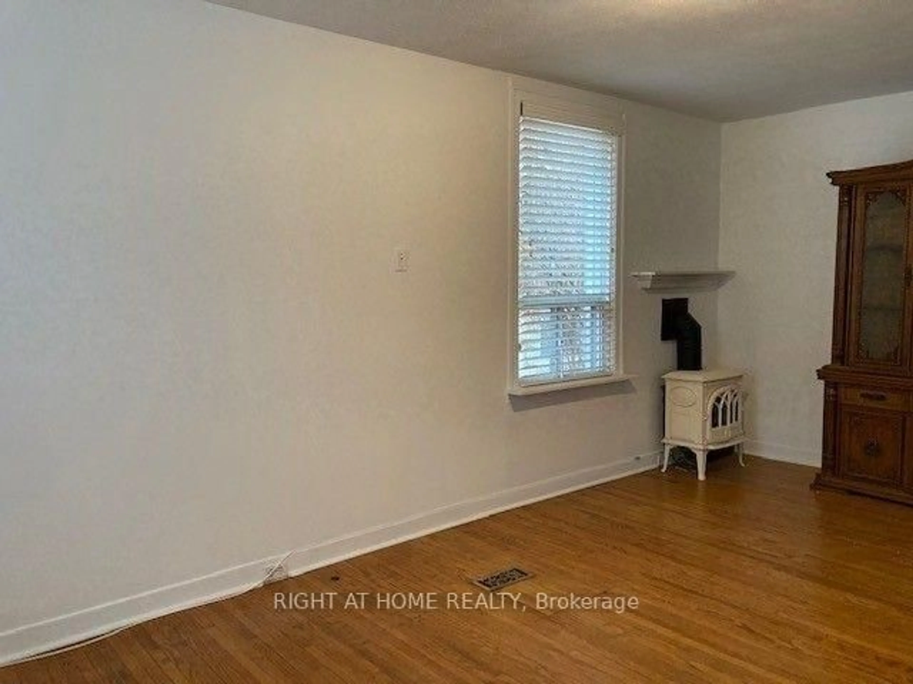 A pic of a room for 52 Beresford Ave, Toronto Ontario M6S 3A8