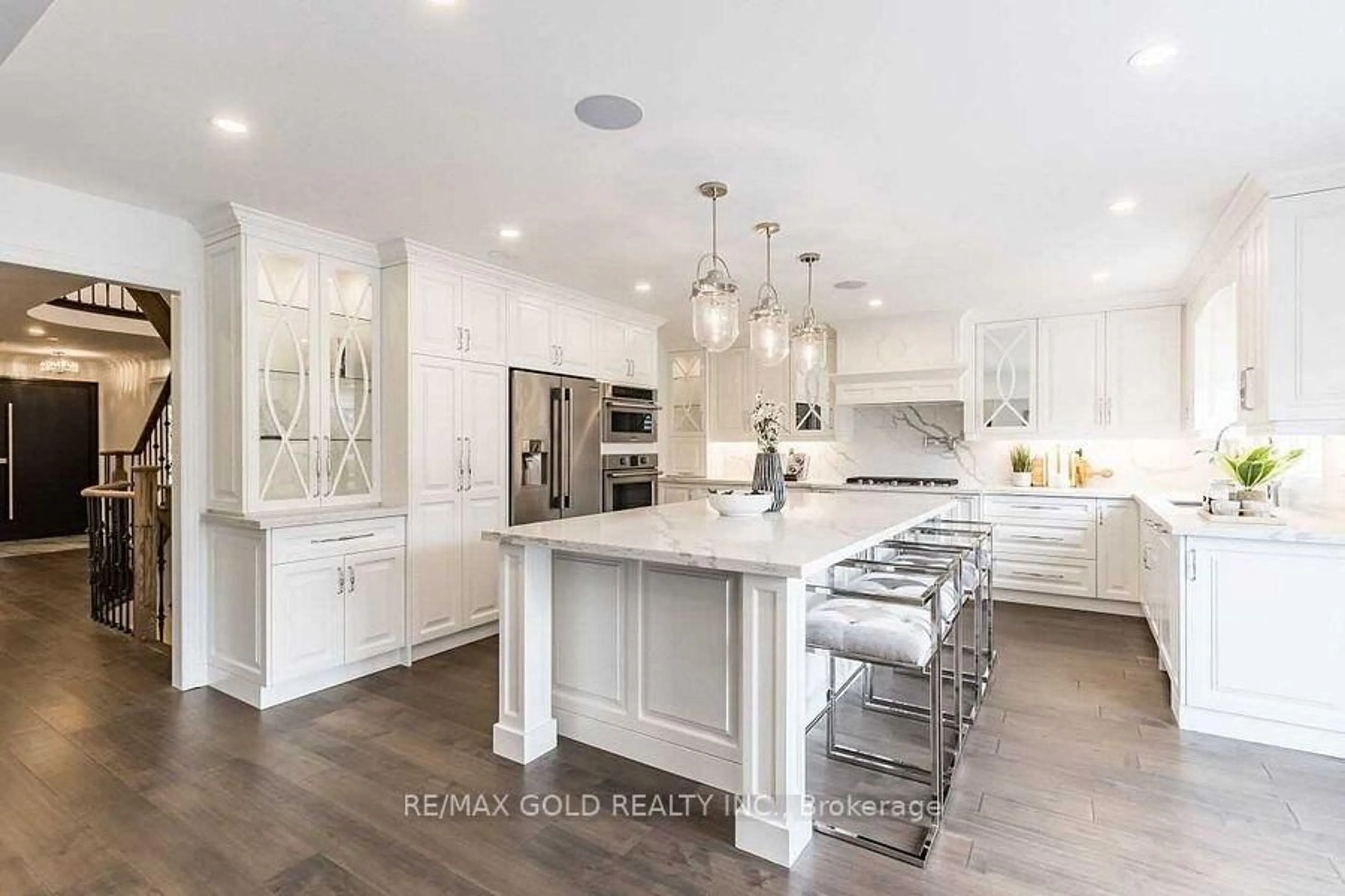 Open concept kitchen, unknown for 30 Deerglen Dr, Brampton Ontario L6R 1M1