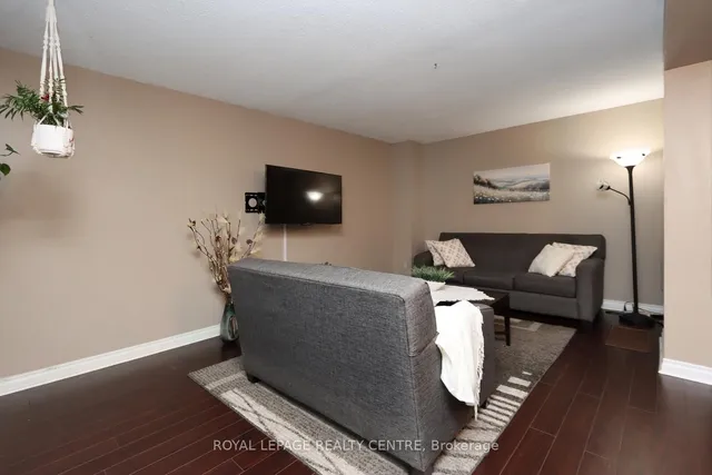 Additional image 20 of 444 Silverstone Dr Unit 11