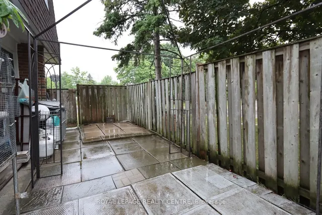 Additional image 4 of 444 Silverstone Dr Unit 11