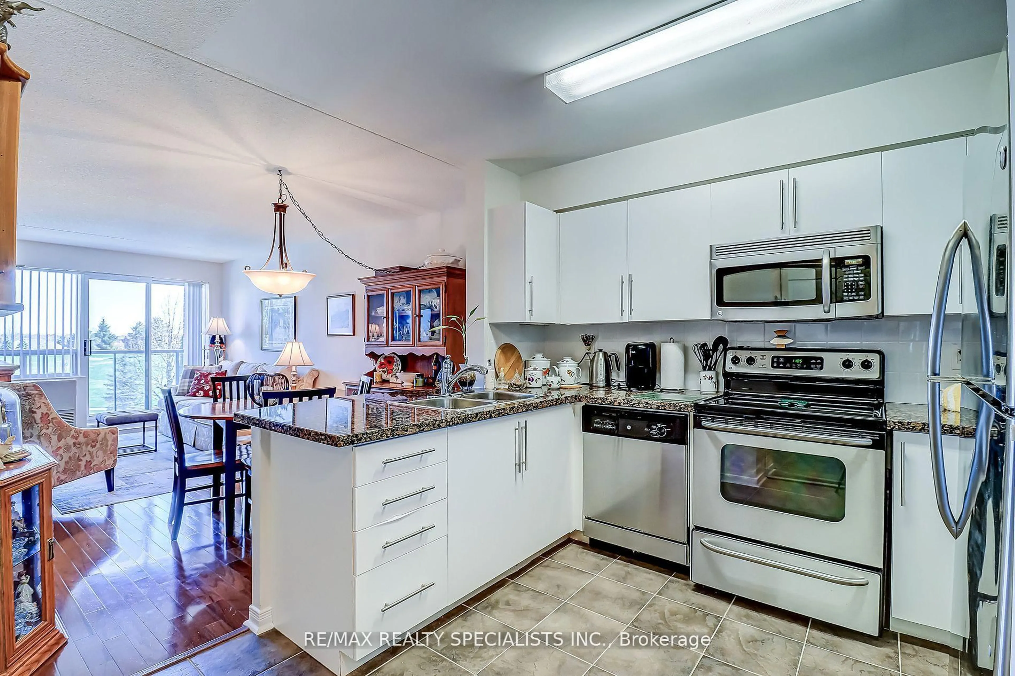Open concept kitchen, unknown for 55 Via Rosedale #201, Brampton Ontario L6R 0V1