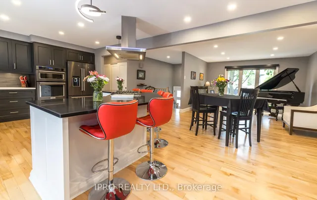 Additional image 35 of 2183 Sandringham Dr