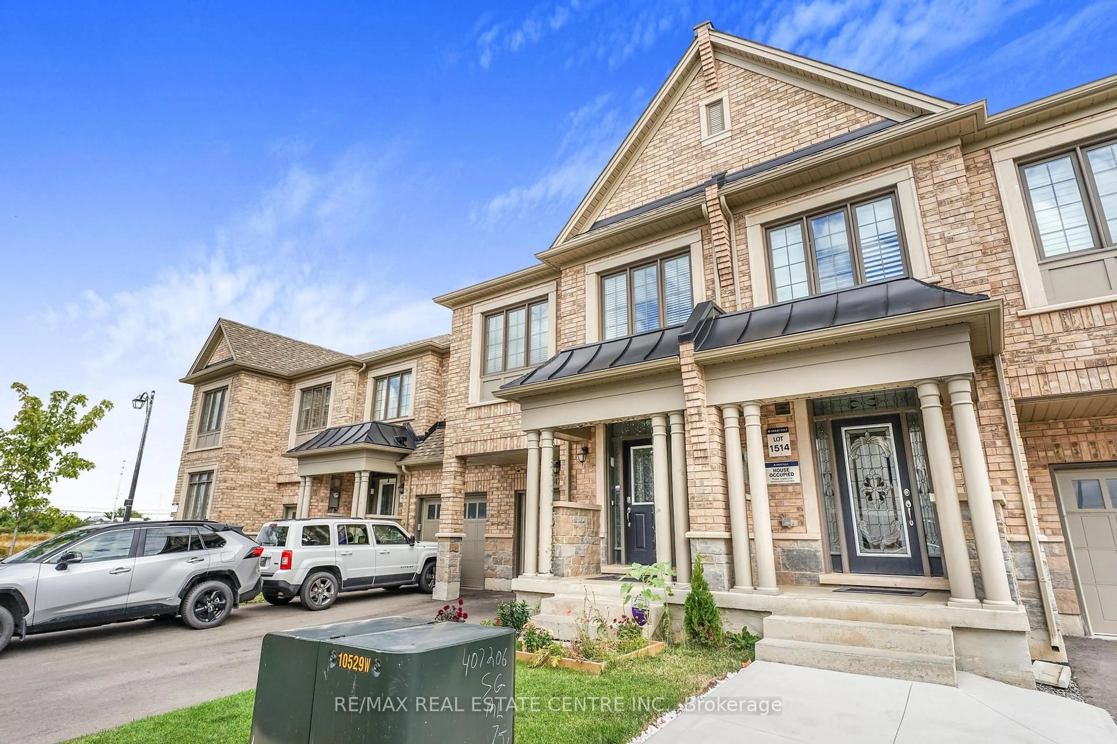 Home with brick exterior material, street for 474 Sheaffe Pl, Milton Ontario L9E 1J9