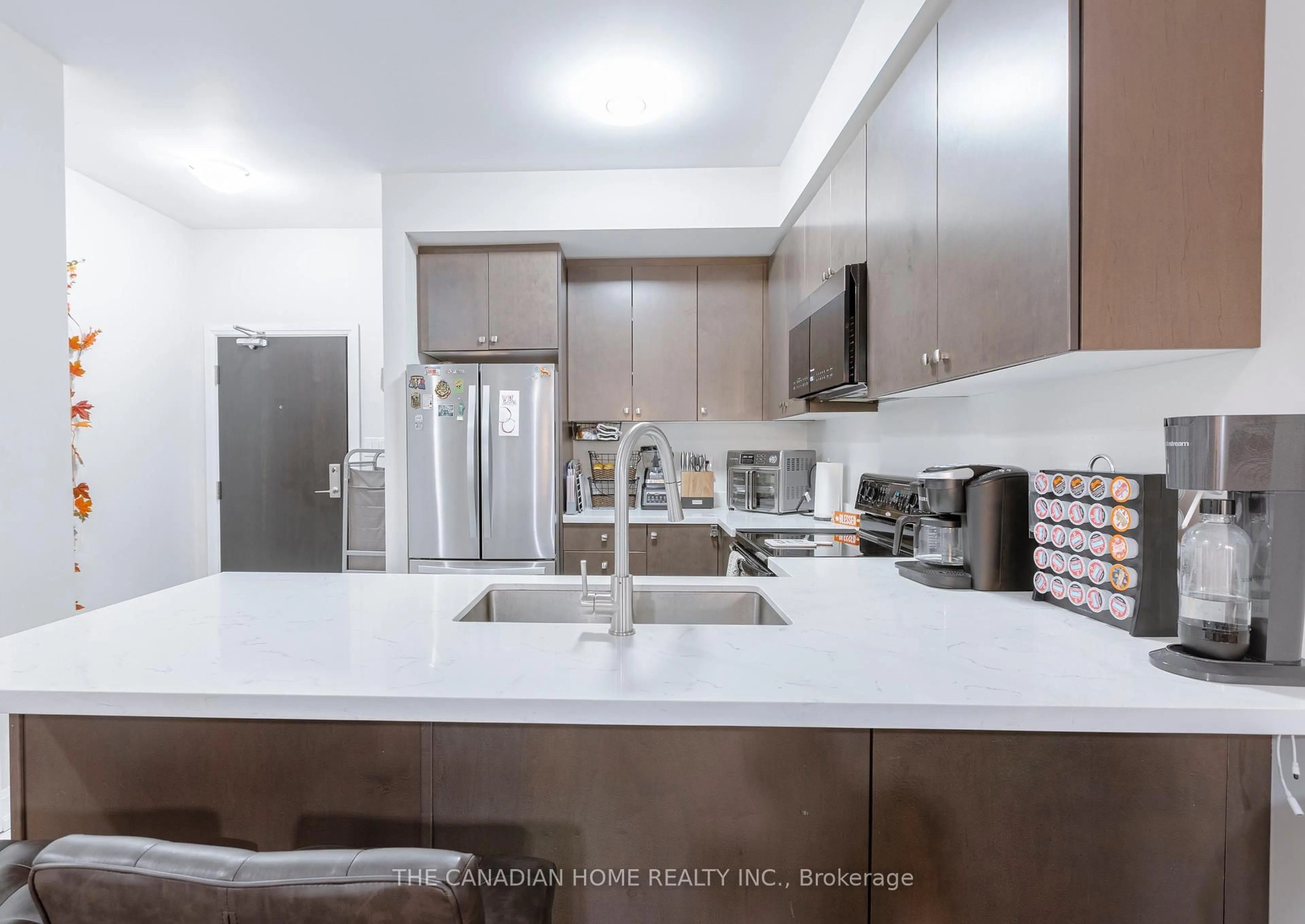 Unknown for 269 Georgian Dr #208, Oakville Ontario L6H 0L1