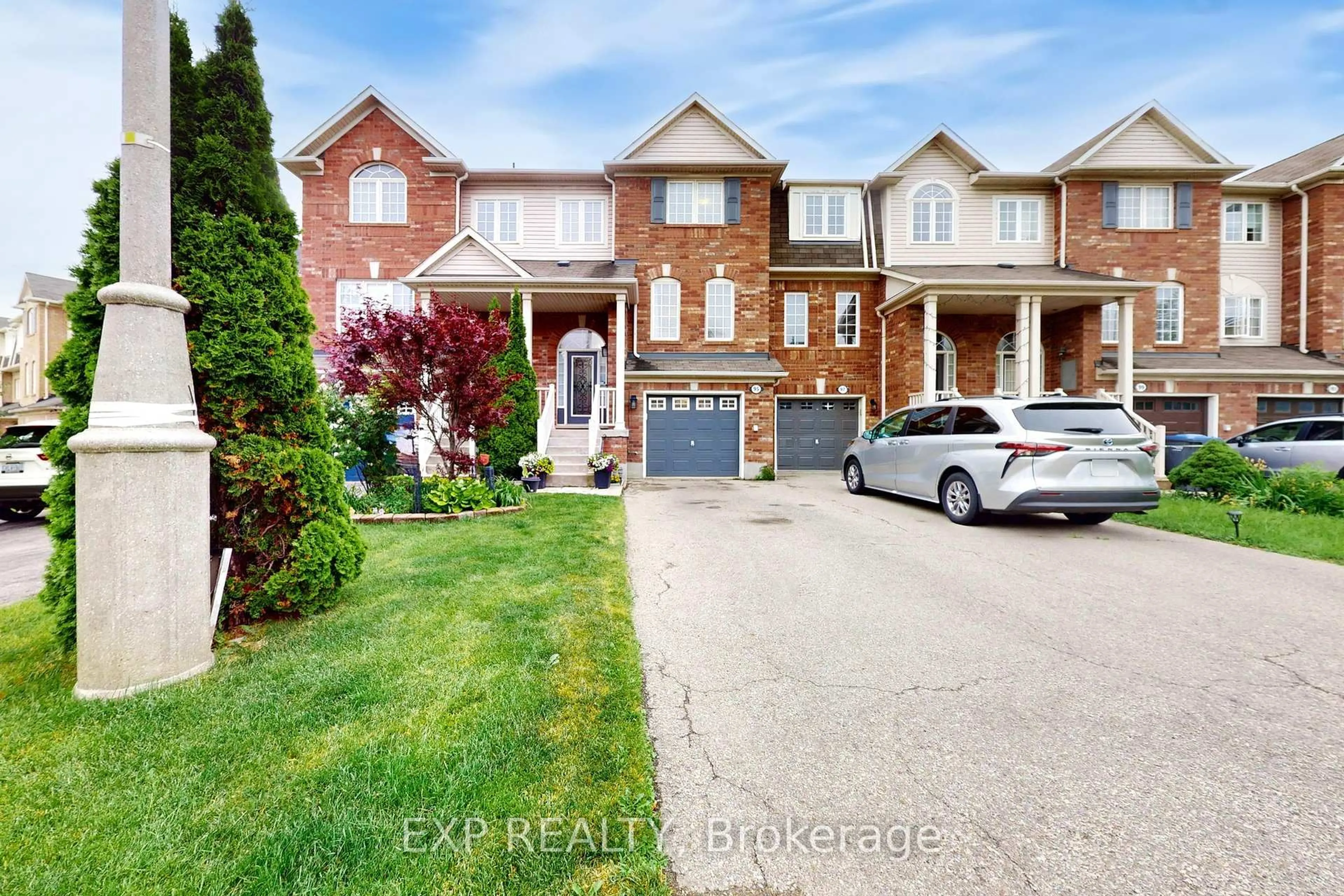 Unknown for 95 Decker Hollow Circ, Brampton Ontario L6X 0L5