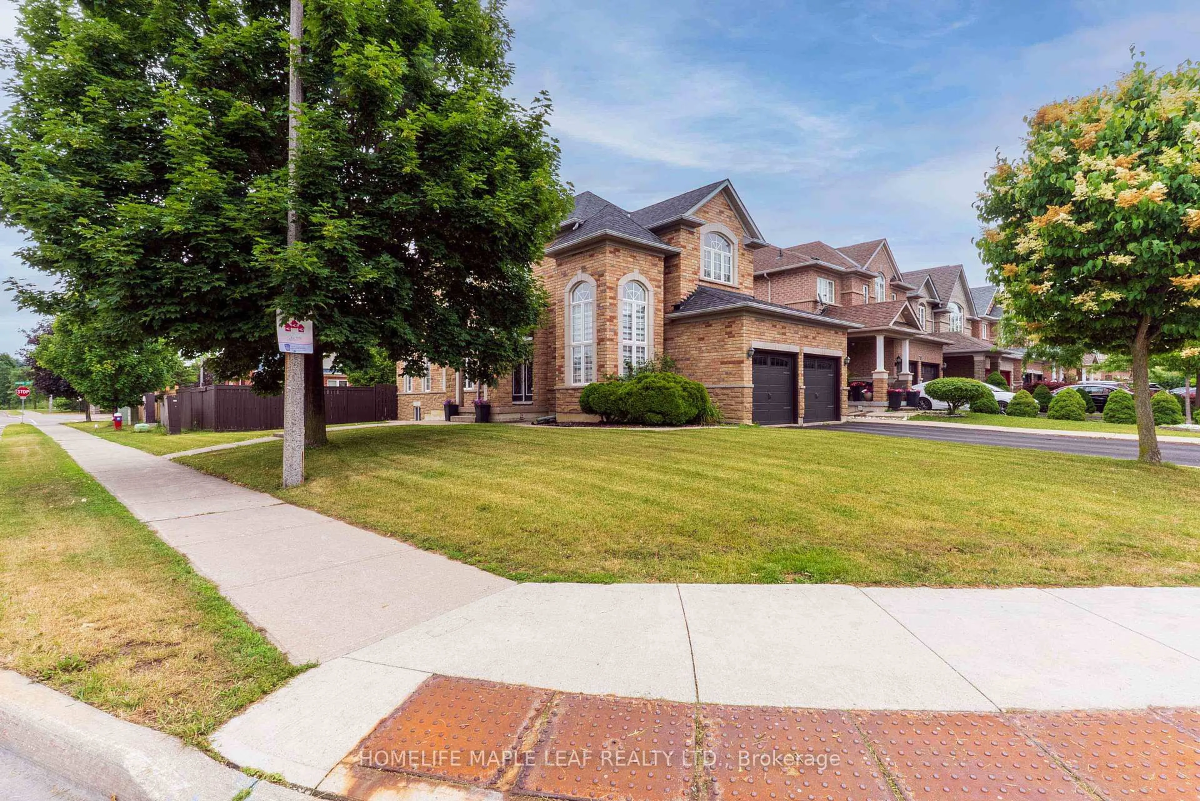 Home with brick exterior material, street for 63 Blue Diamond Dr, Brampton Ontario L6S 6H8