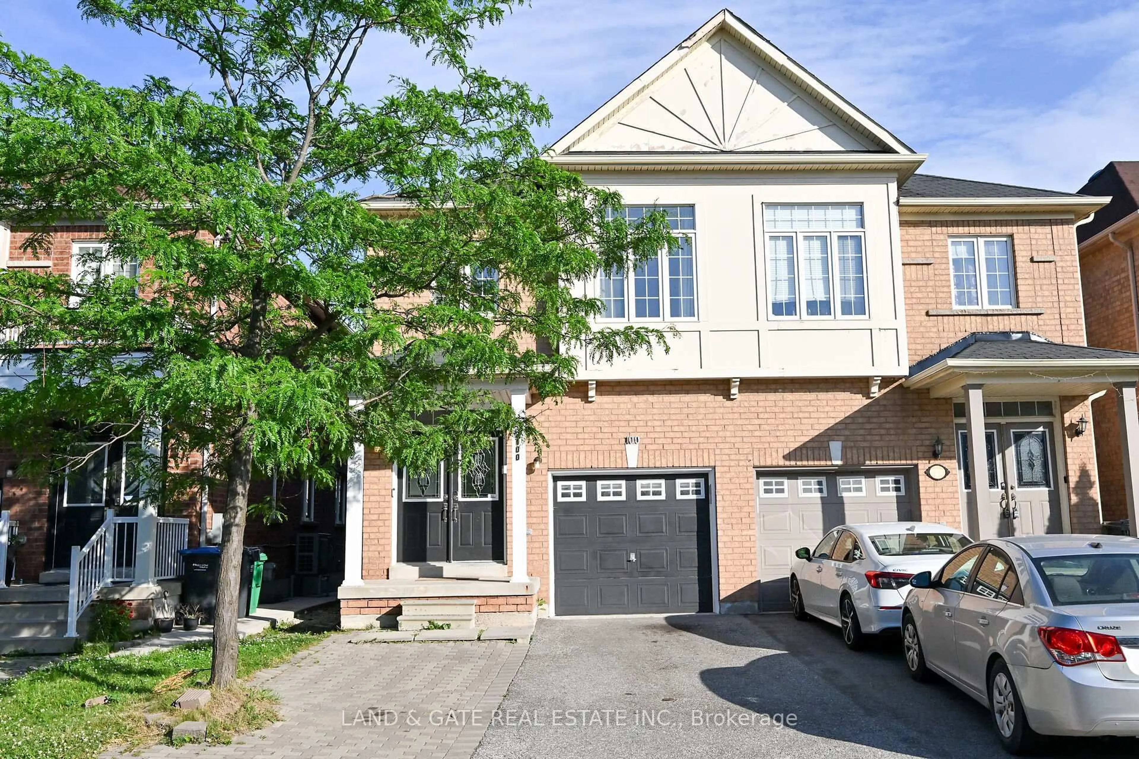 Home with brick exterior material, street for 100 Kilrea Way, Brampton Ontario L6X 0R3