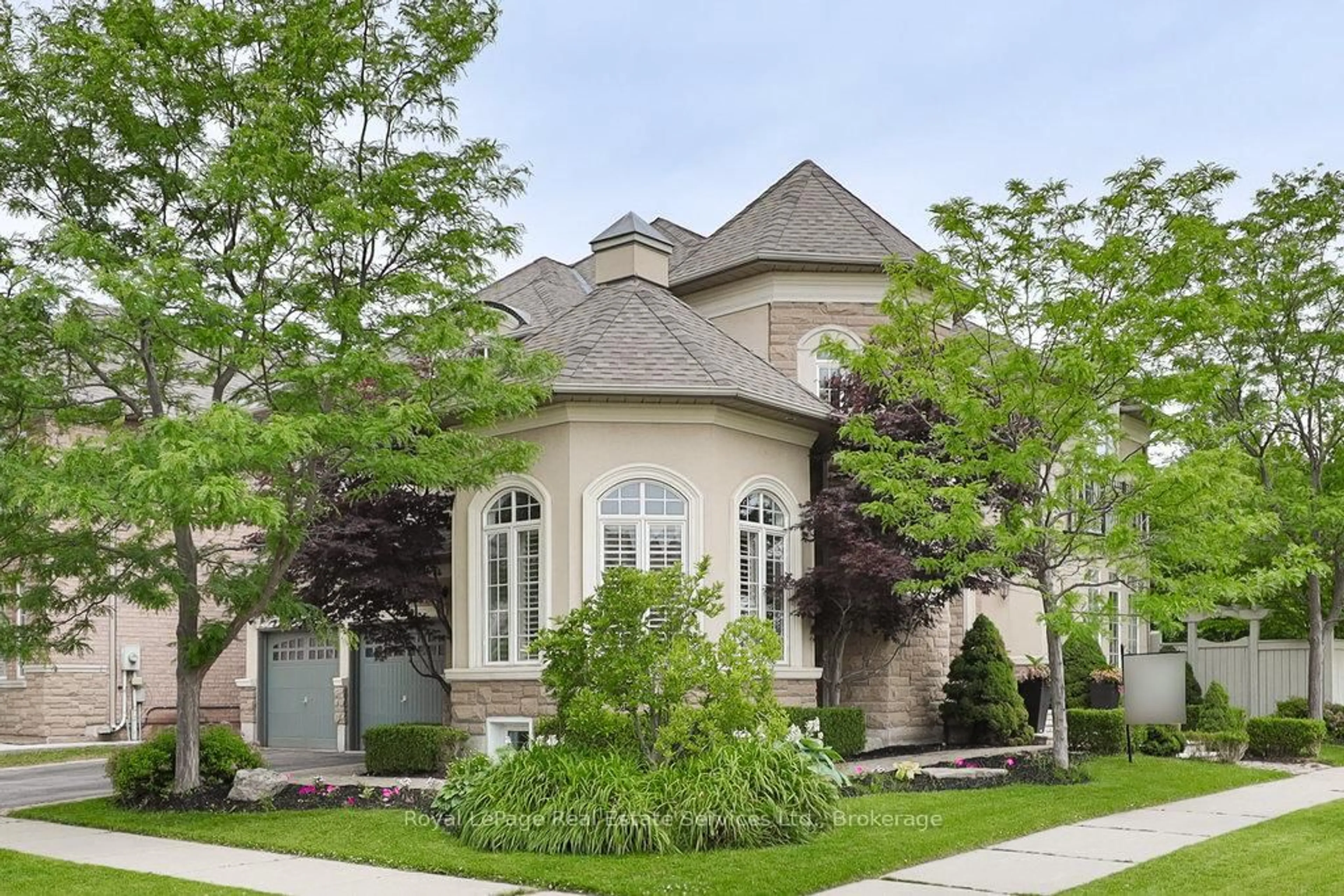 Home with brick exterior material, street for 170 Nautical Blvd, Oakville Ontario L6L 6V6
