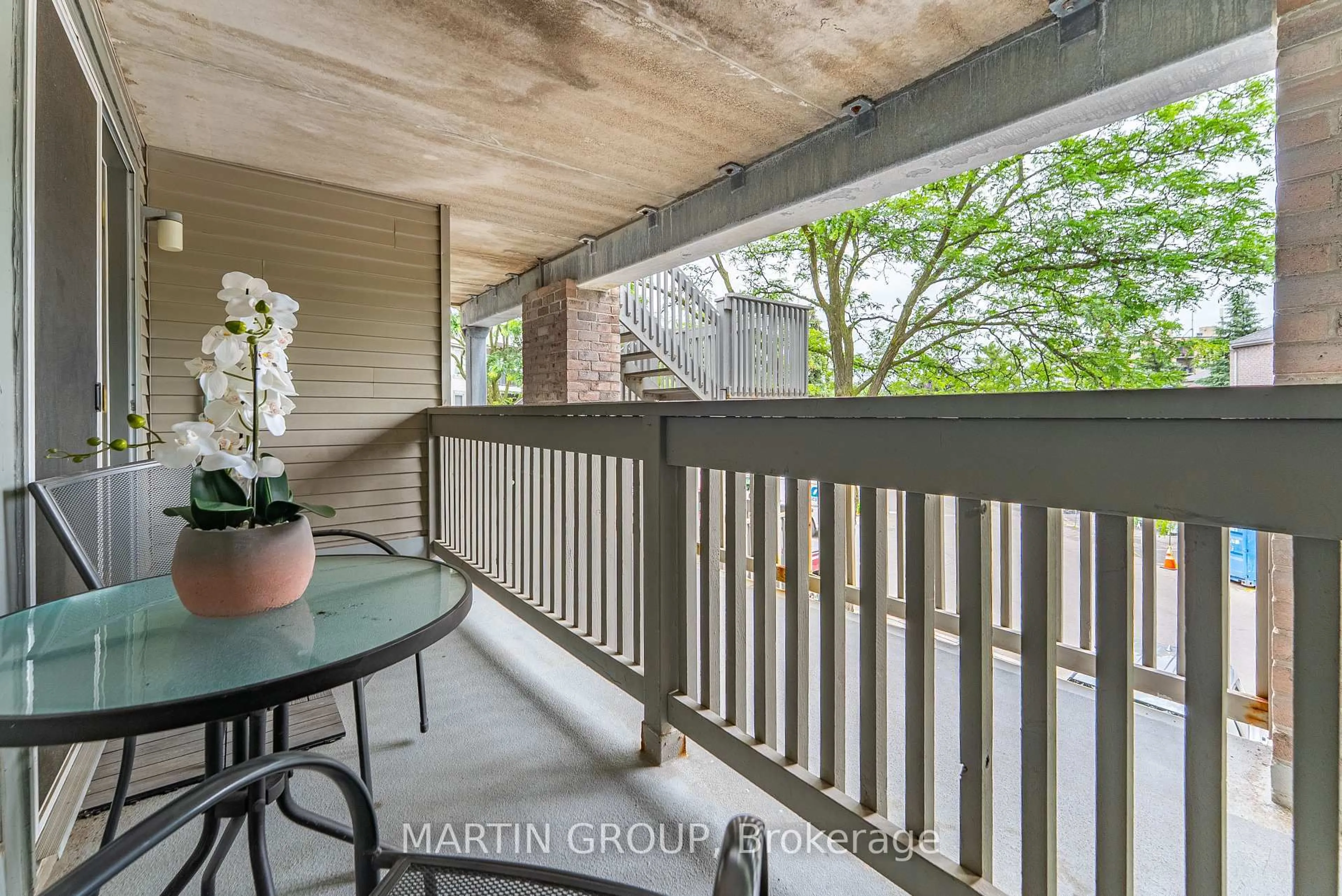Patio, unknown for 2040 Cleaver Ave #218, Burlington Ontario L7M 4C4