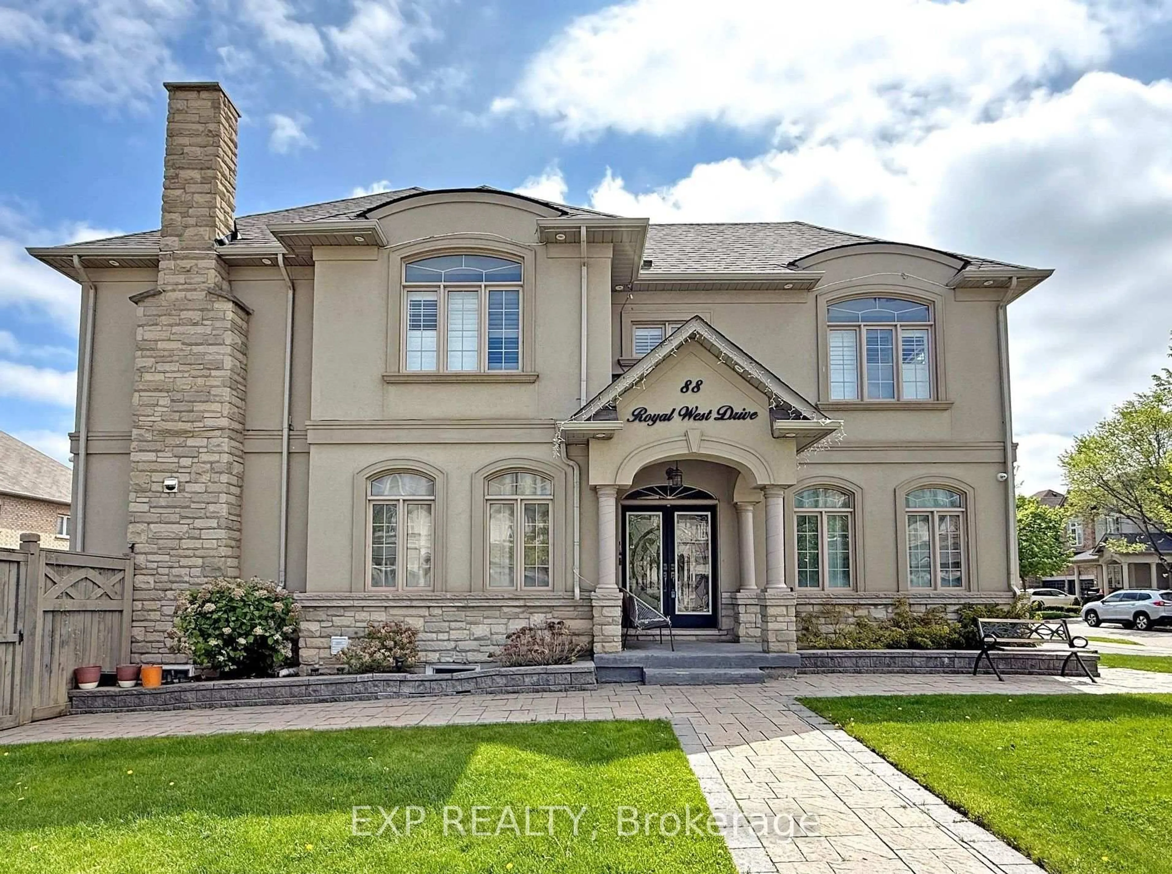Home with brick exterior material, street for 88 Royal West Dr, Brampton Ontario L6X 0Z8