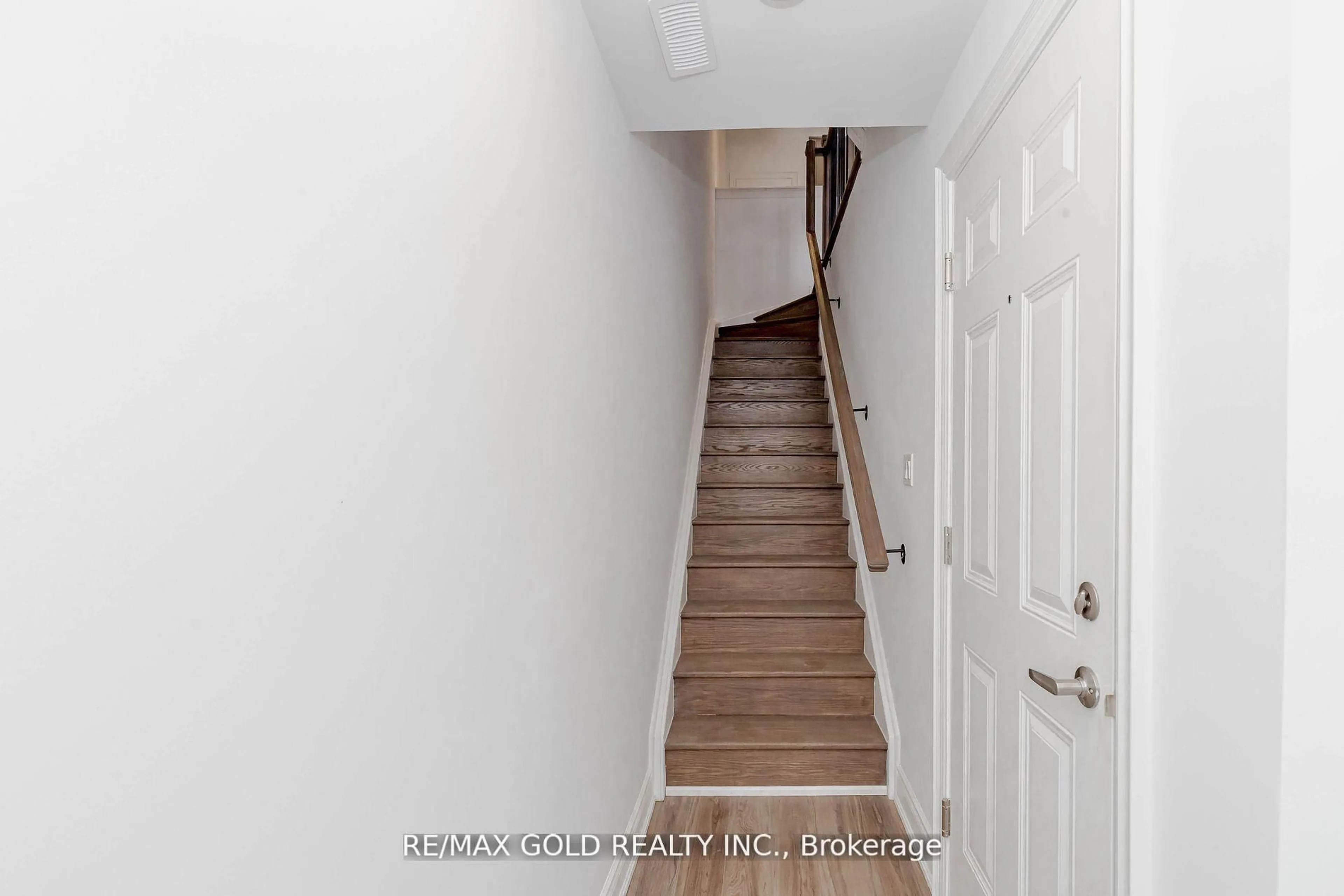 Unknown for 55 Lunar Cres #151, Mississauga Ontario L5M 2R2
