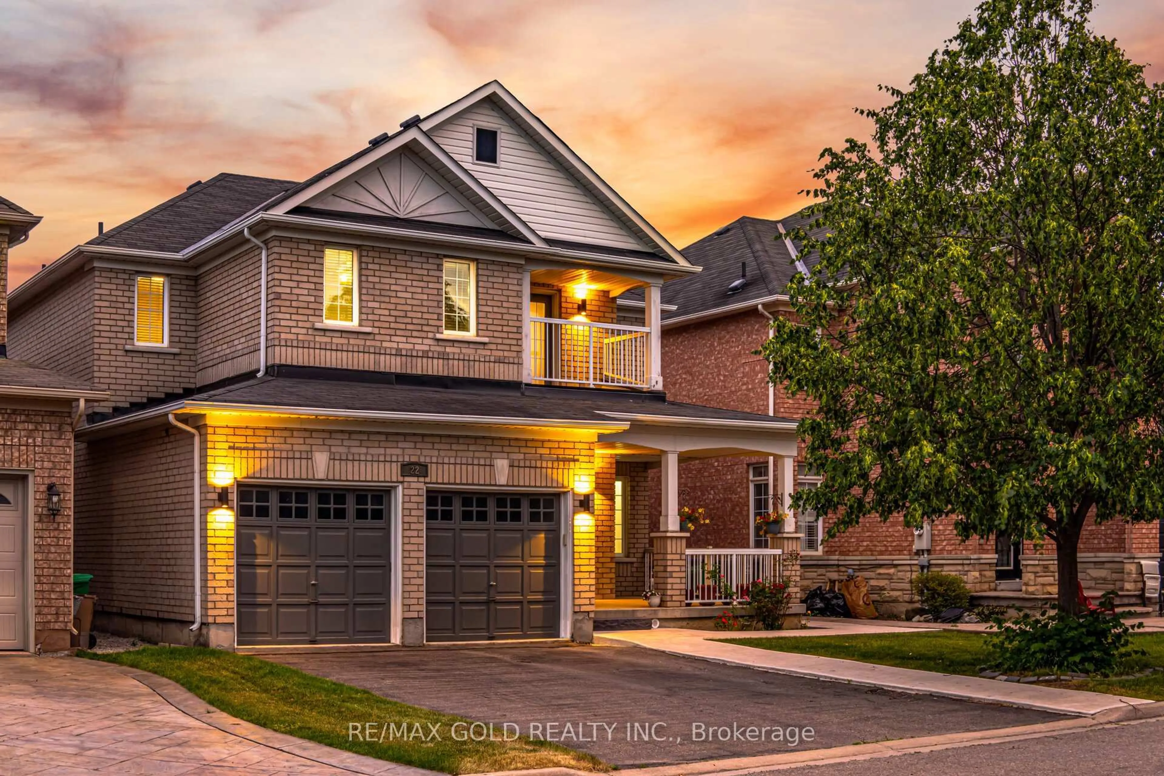 Home with brick exterior material, street for 22 Dovergreen Dr, Brampton Ontario L7A 2N3
