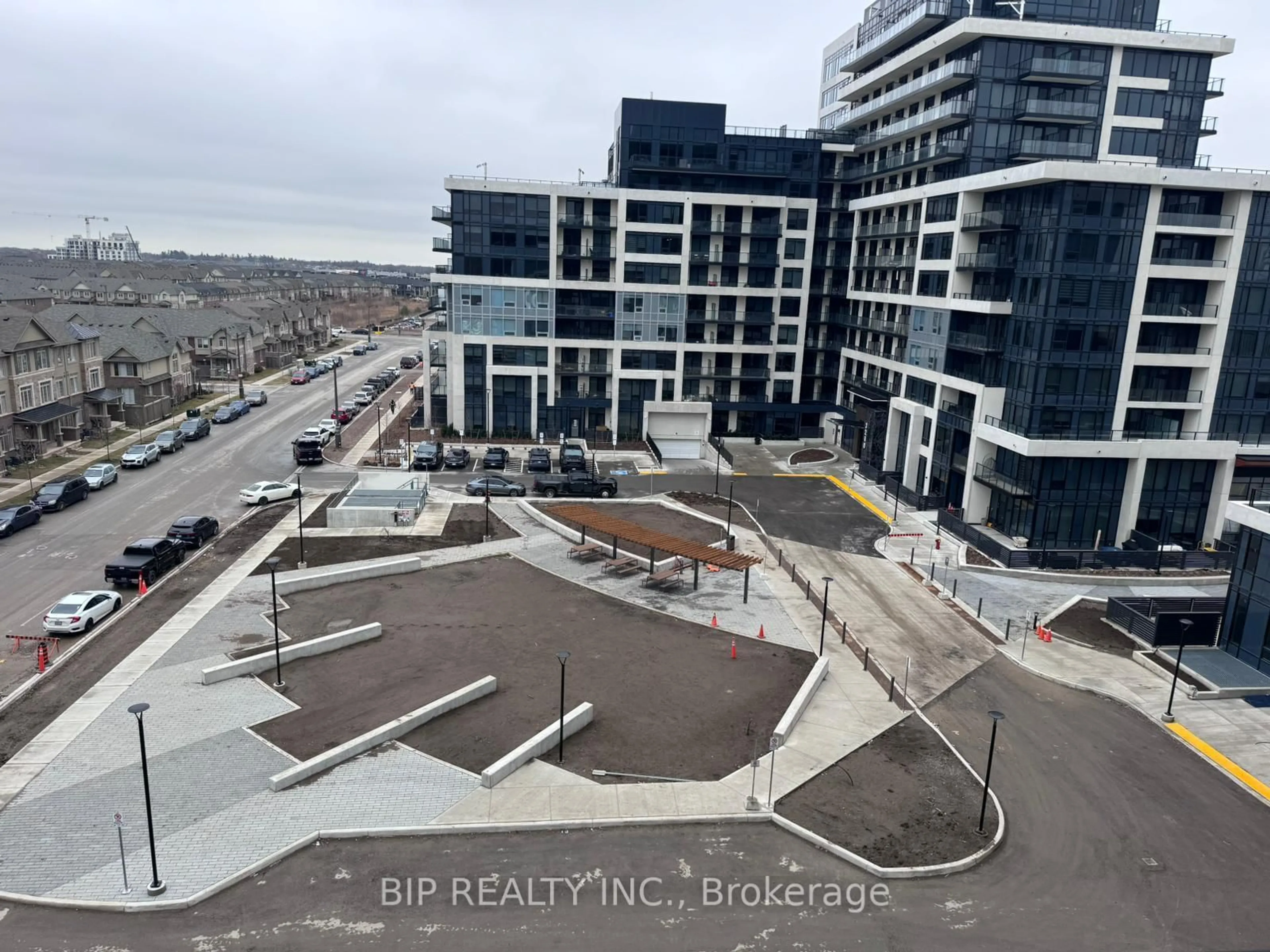 A pic from outside/outdoor area/front of a property/back of a property/a pic from drone, city buildings view from balcony for 3220 William Coltson Ave #624, Oakville Ontario L6H 7X9