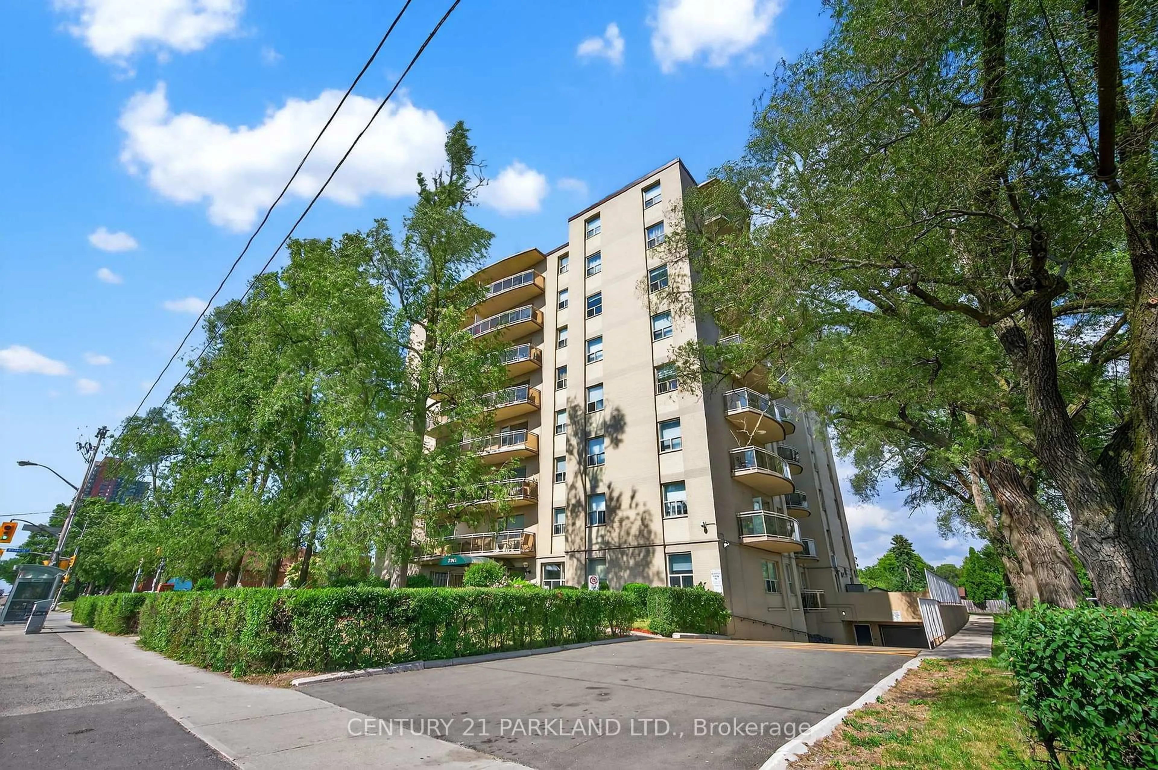 A pic from outside/outdoor area/front of a property/back of a property/a pic from drone, street for 2961 Dufferin St #202, Toronto Ontario M6B 3T2
