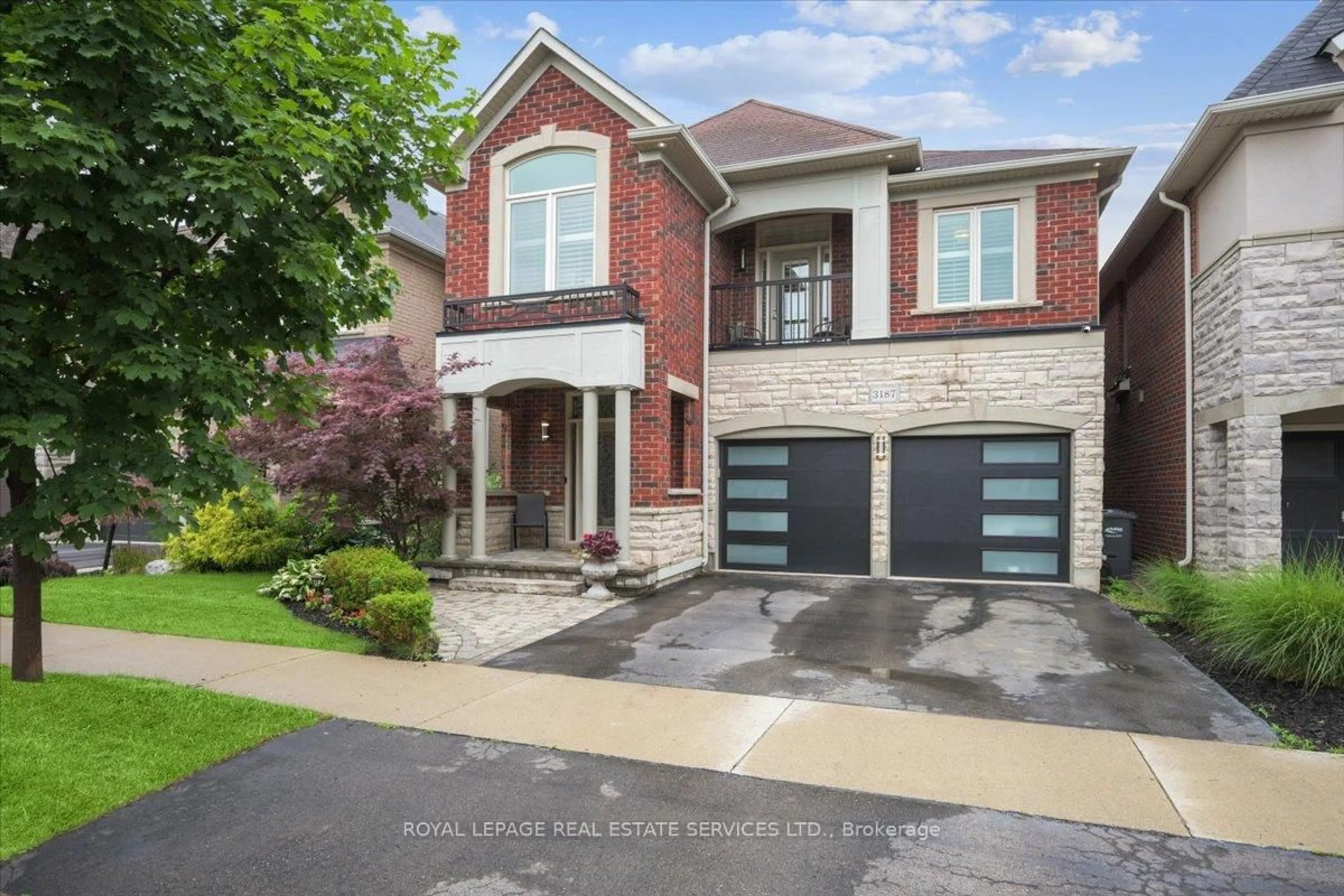 Home with brick exterior material, street for 3187 Cotter Rd, Burlington Ontario L7M 0N3