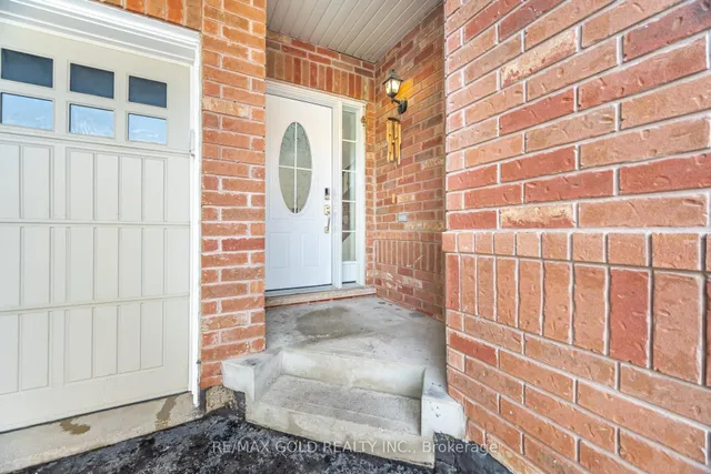 Additional image 48 of 49 Biddens Sq