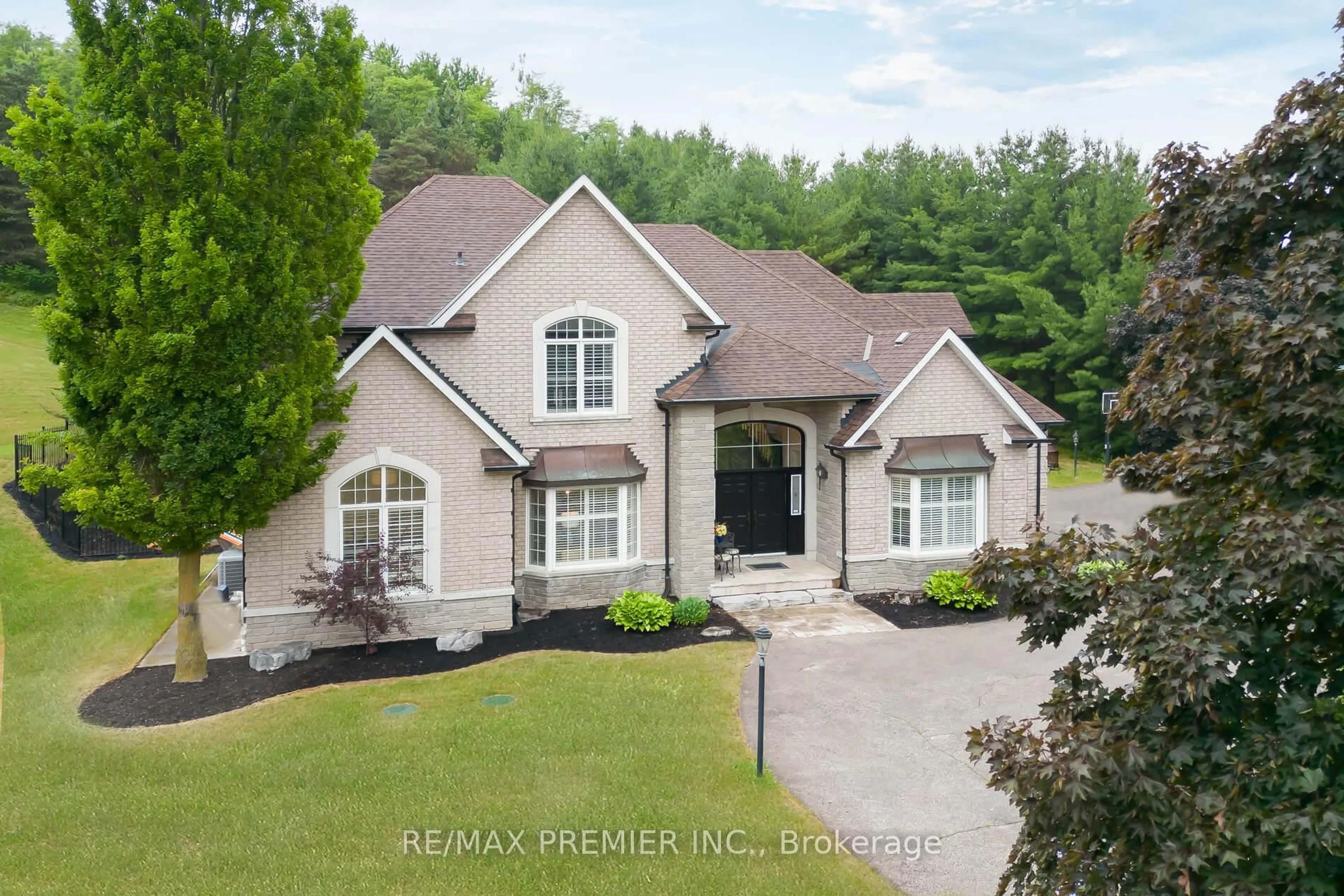 Home with brick exterior material, street for 9196 Finnerty Sdrd, Caledon Ontario L7E 0H4