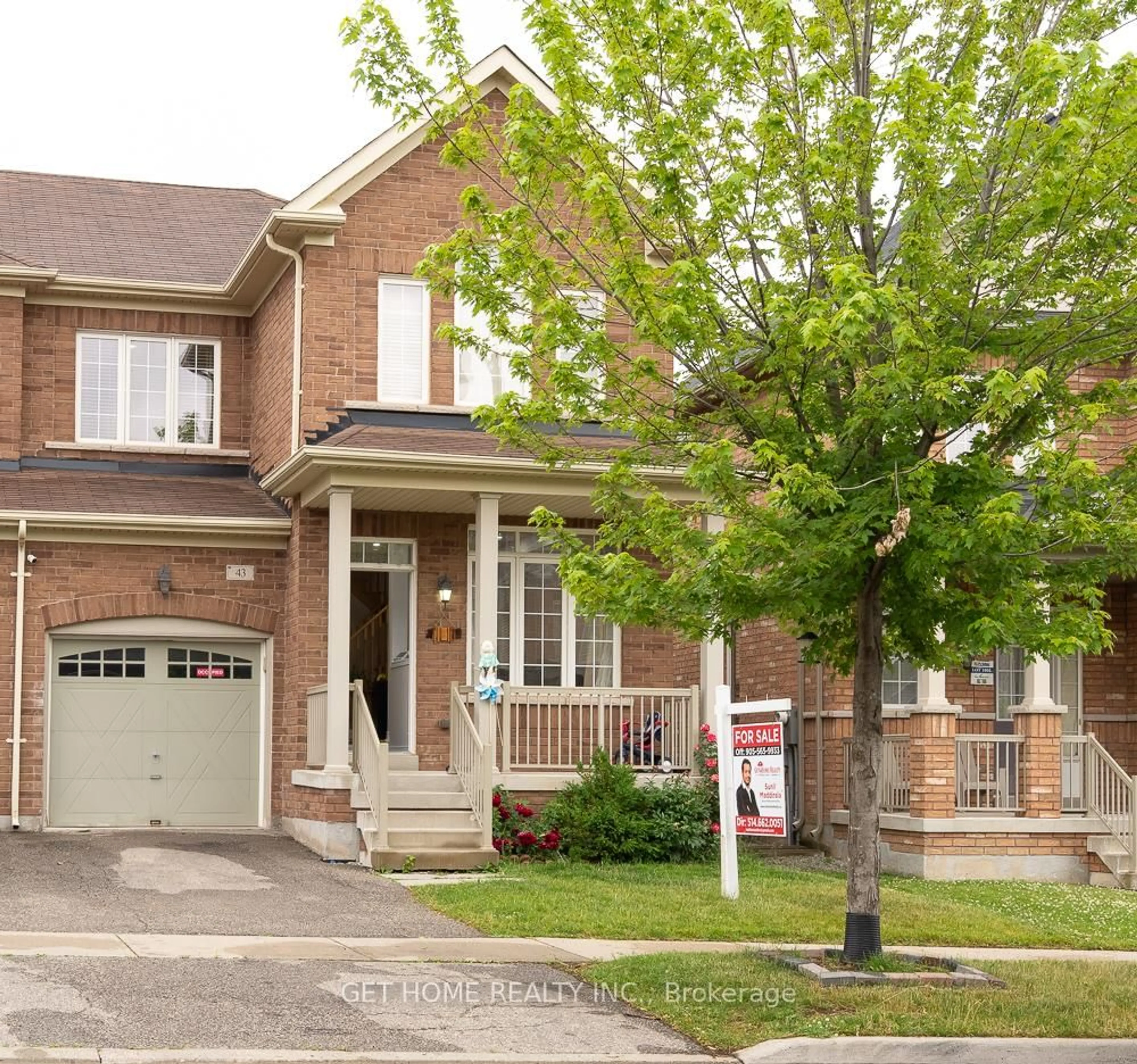 Home with brick exterior material, street for 43 Baby Pointe Tr, Brampton Ontario L7A 0W3