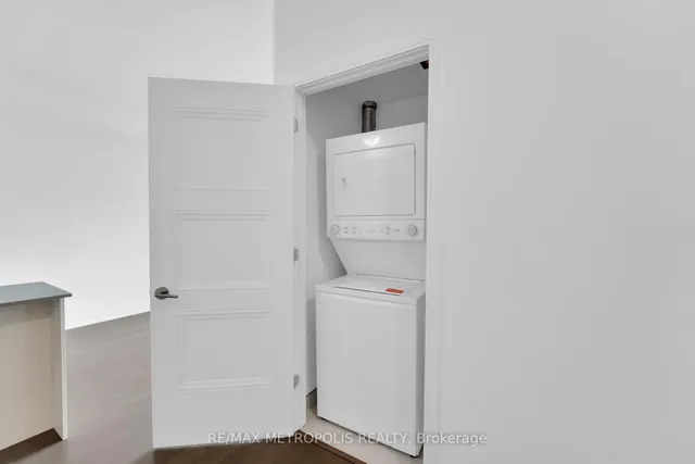 Additional image 12 of 25 Neighbourhood Lane Unit 602