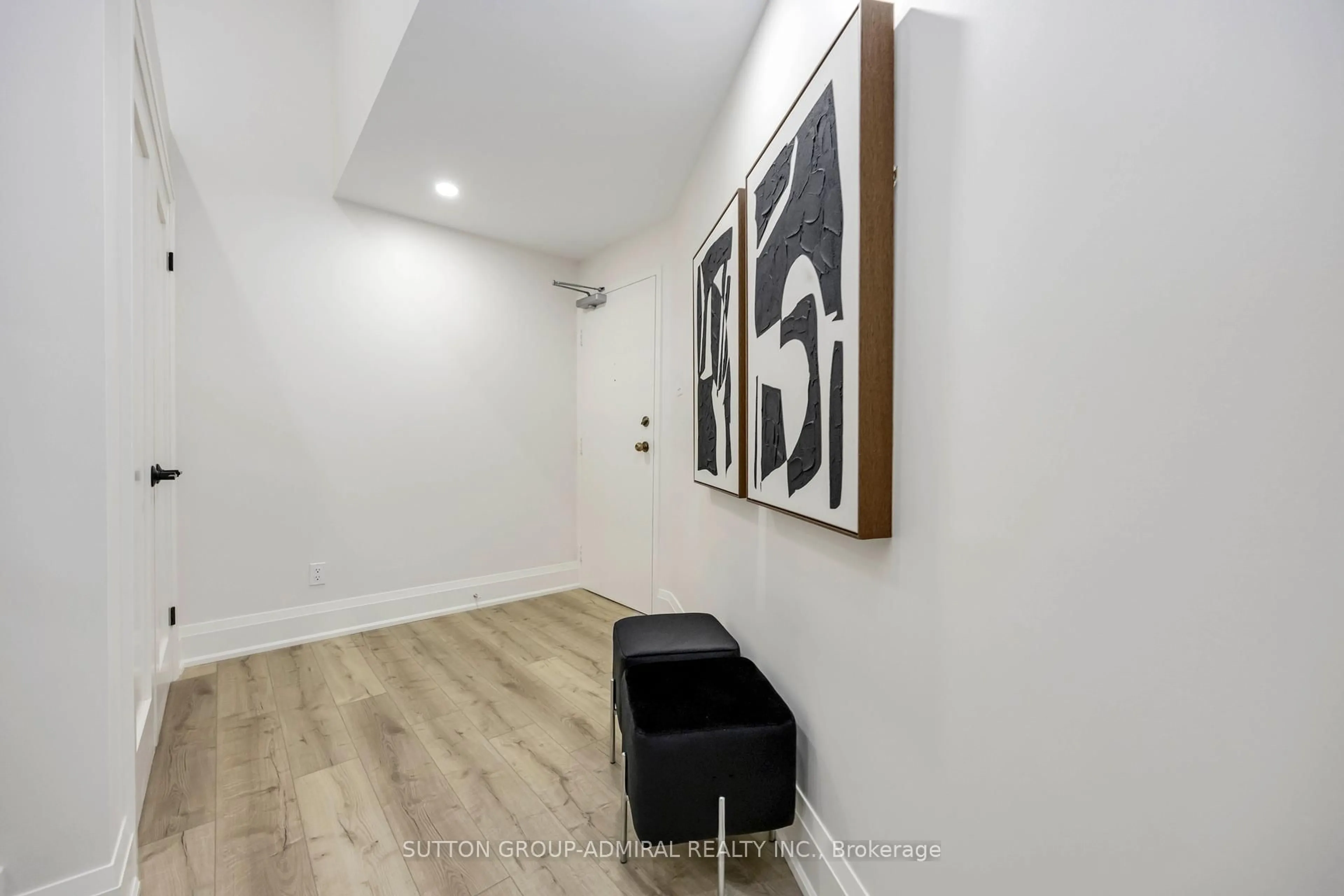 Unknown for 296 Mill Rd #G7, Toronto Ontario M9C 4X8