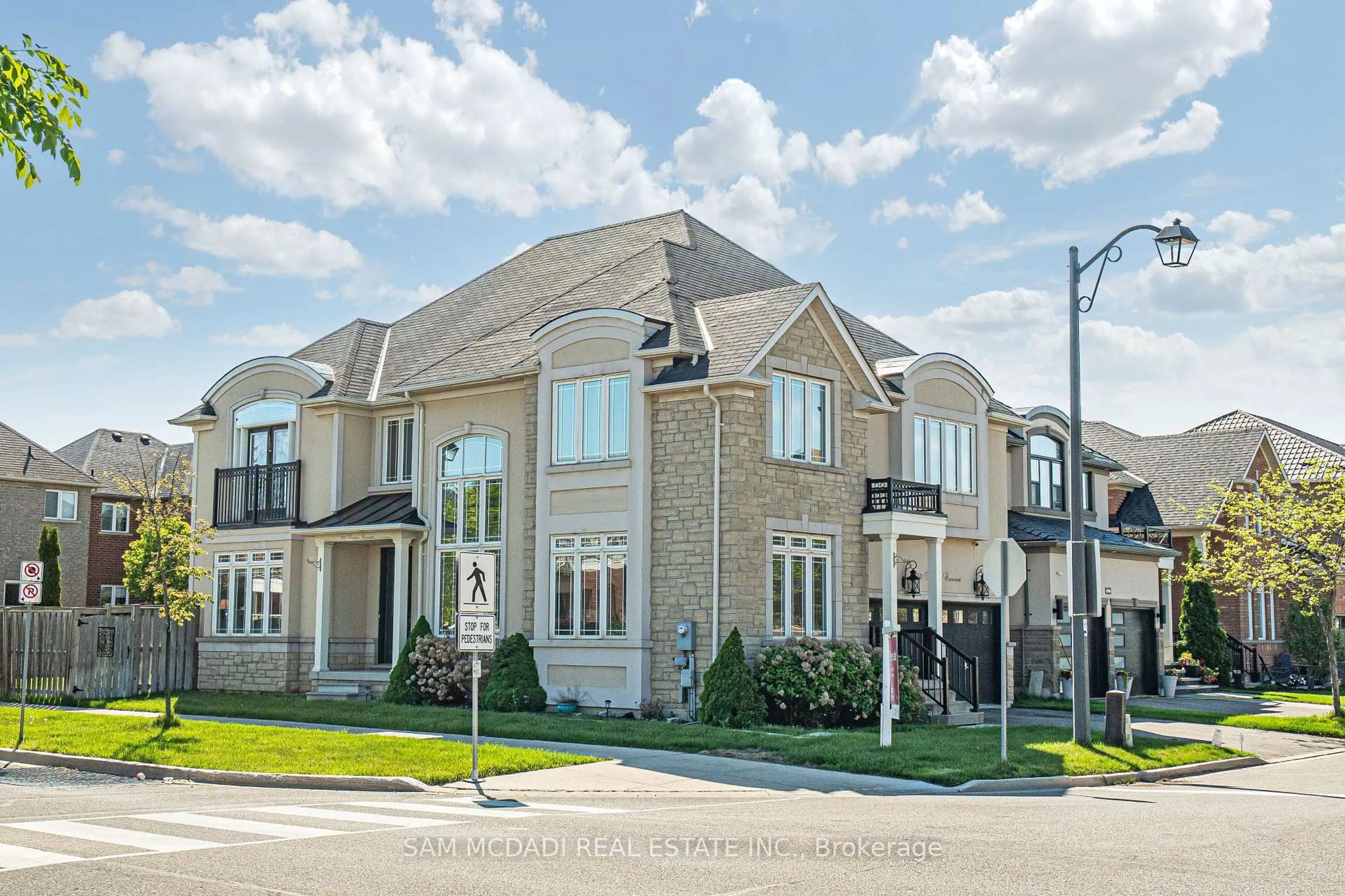 Home with brick exterior material, street for 700 Serafini Cres, Milton Ontario L9T 7P4