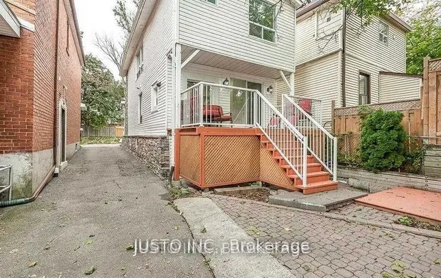 Primary image of 23 Mccormack St