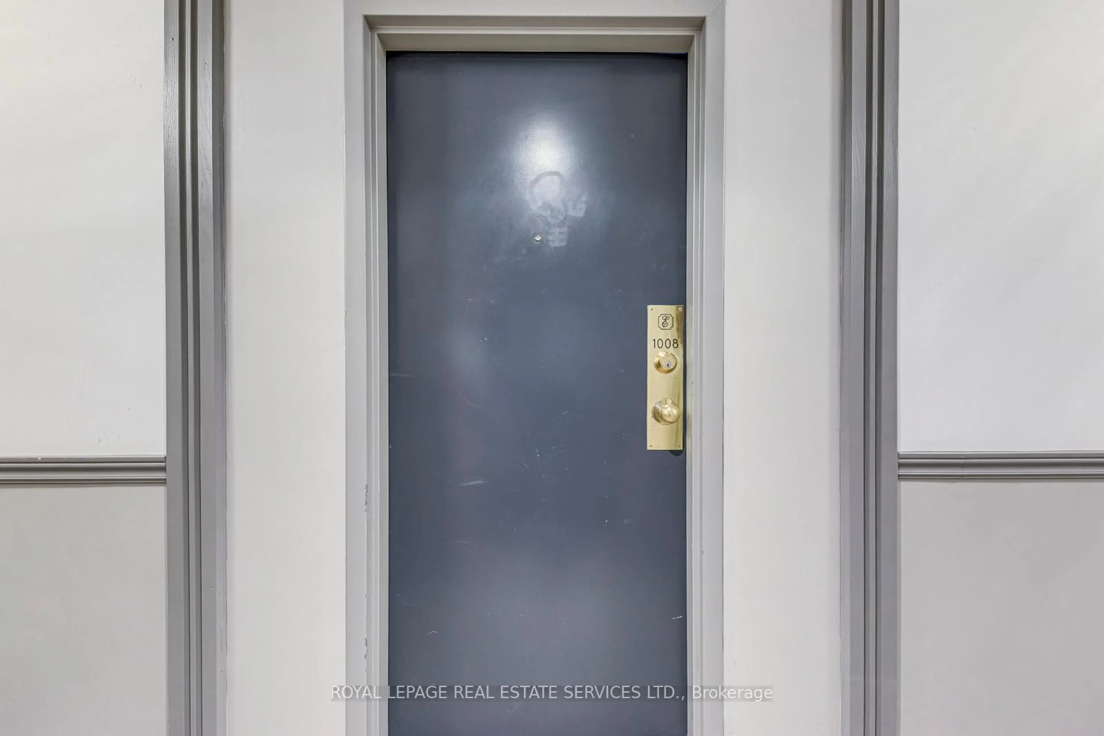 Indoor foyer for 265 Enfield Pl #1008, Mississauga Ontario L5B 3Y6