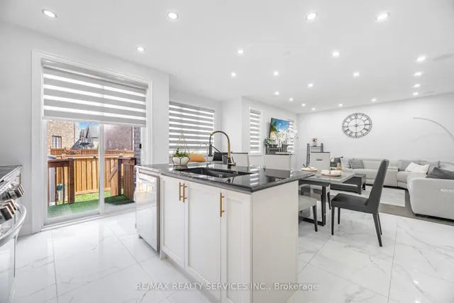 Additional image 19 of 49 Puffin Cres