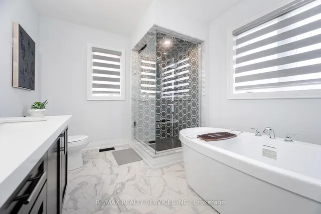 Additional image 32 of 49 Puffin Cres