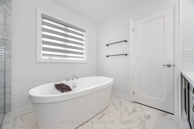 Additional image 33 of 49 Puffin Cres