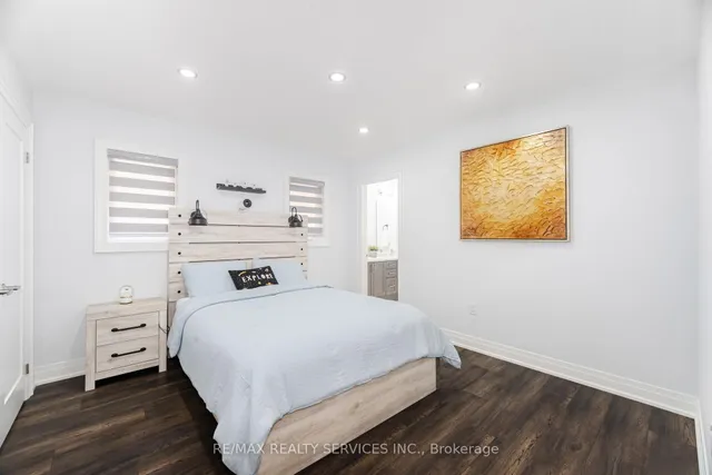 Additional image 44 of 49 Puffin Cres