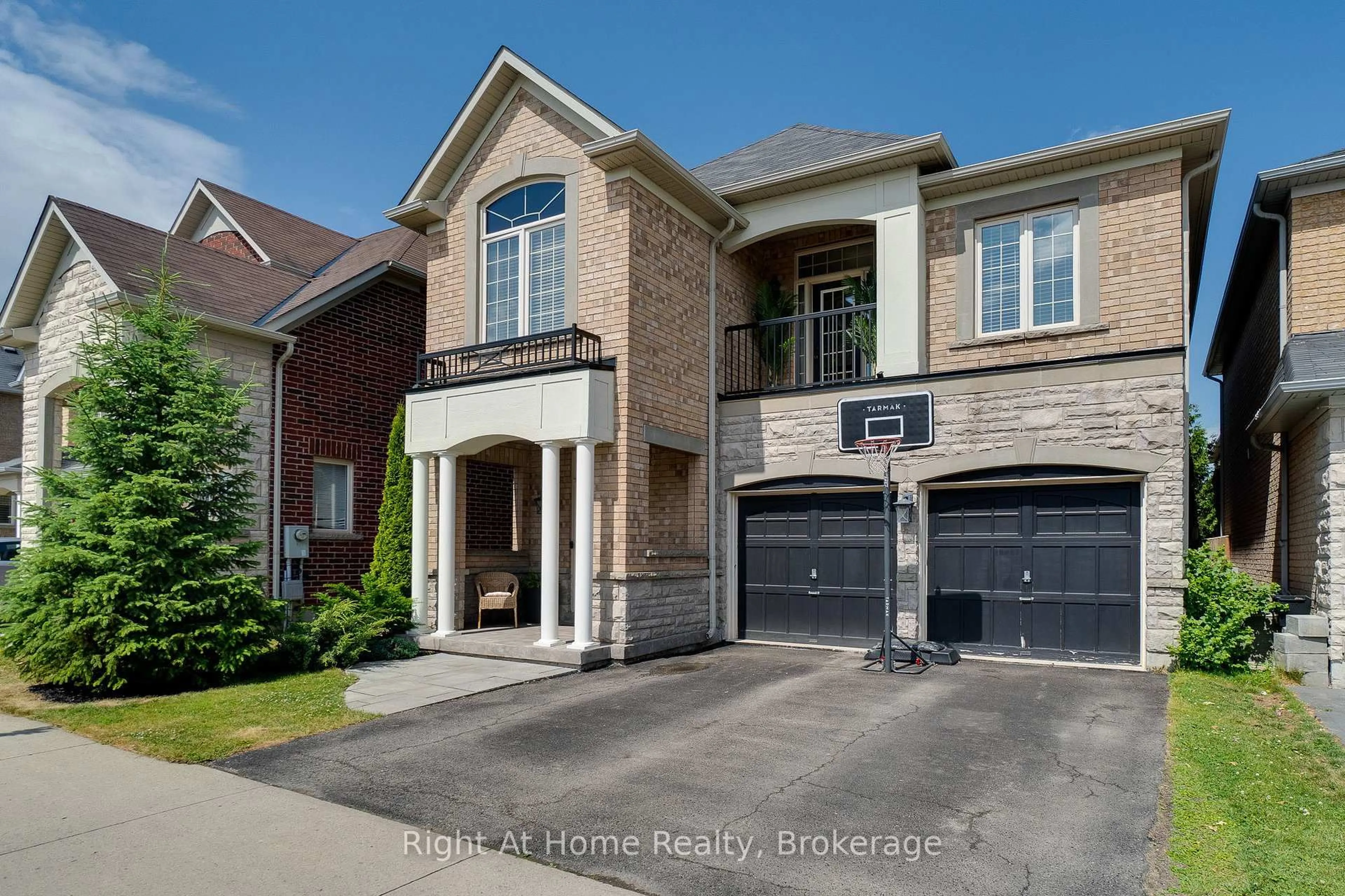 Home with brick exterior material, street for 4269 Carrick St, Burlington Ontario L7M 0N3