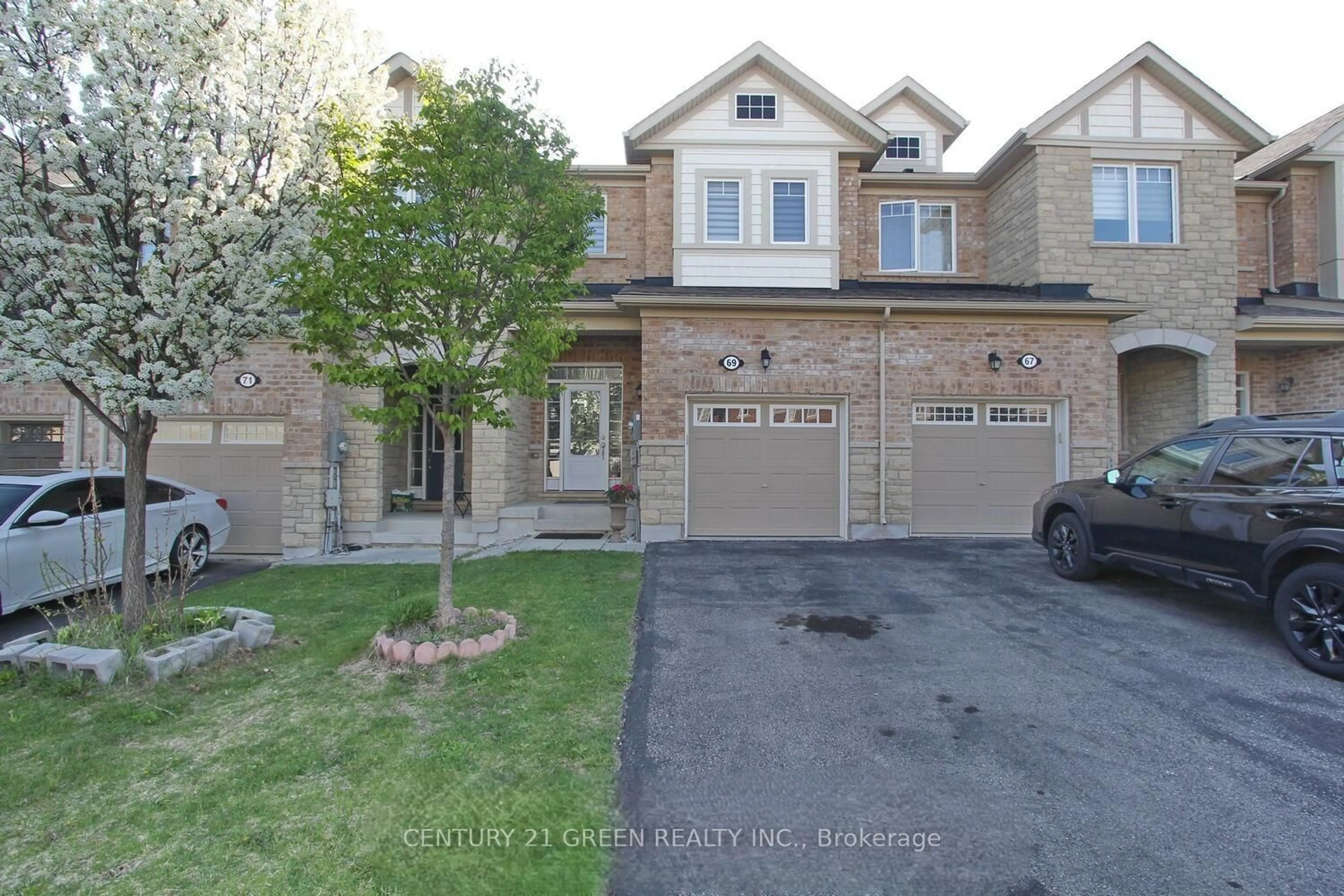 Home with brick exterior material, street for 69 Maple Cider St, Caledon Ontario L7C 4B8