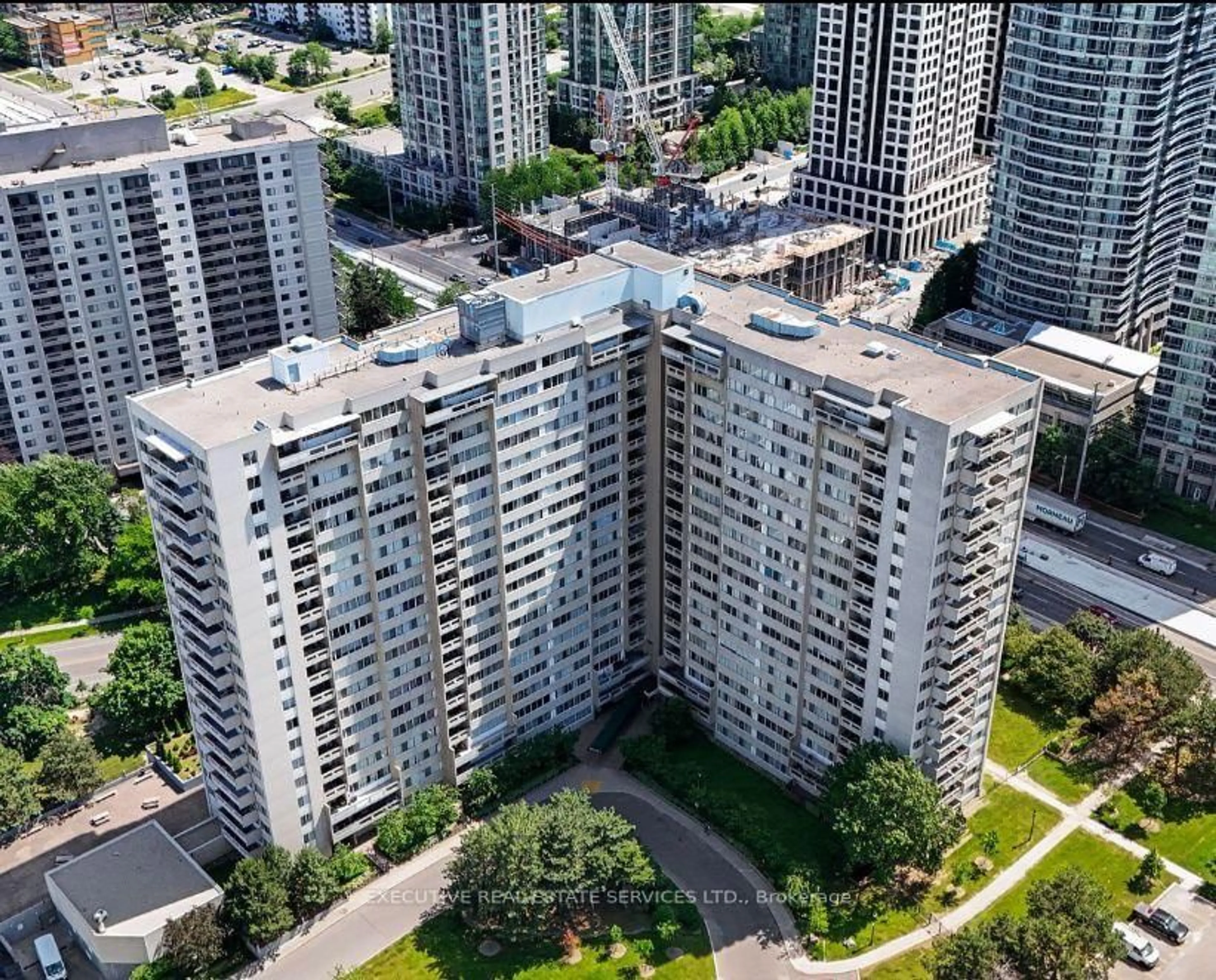 A pic from outside/outdoor area/front of a property/back of a property/a pic from drone, city buildings view from balcony for 3590 Kaneff Cres #1810, Mississauga Ontario L5A 3X3