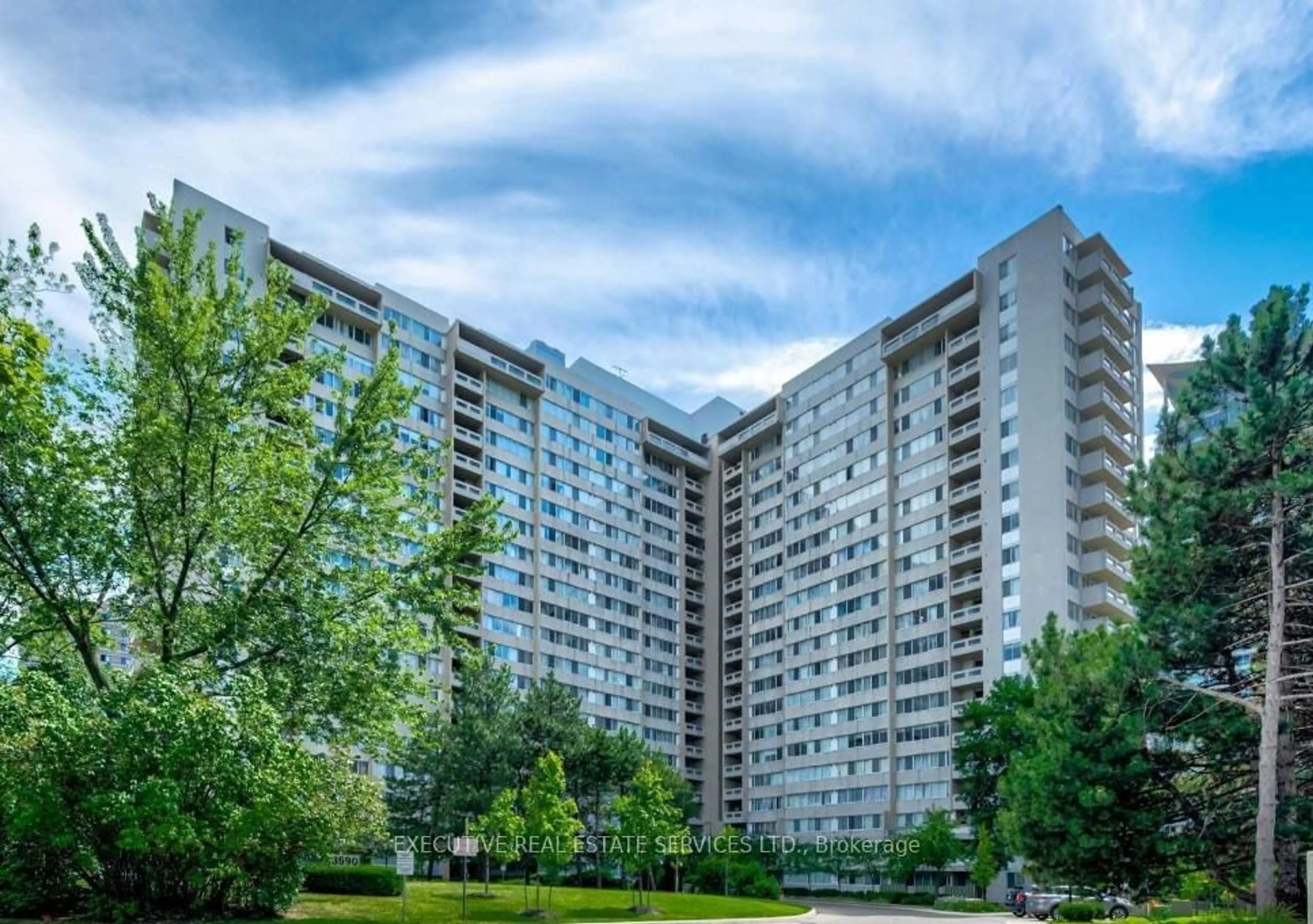 Unknown for 3590 Kaneff Cres #1810, Mississauga Ontario L5A 3X3