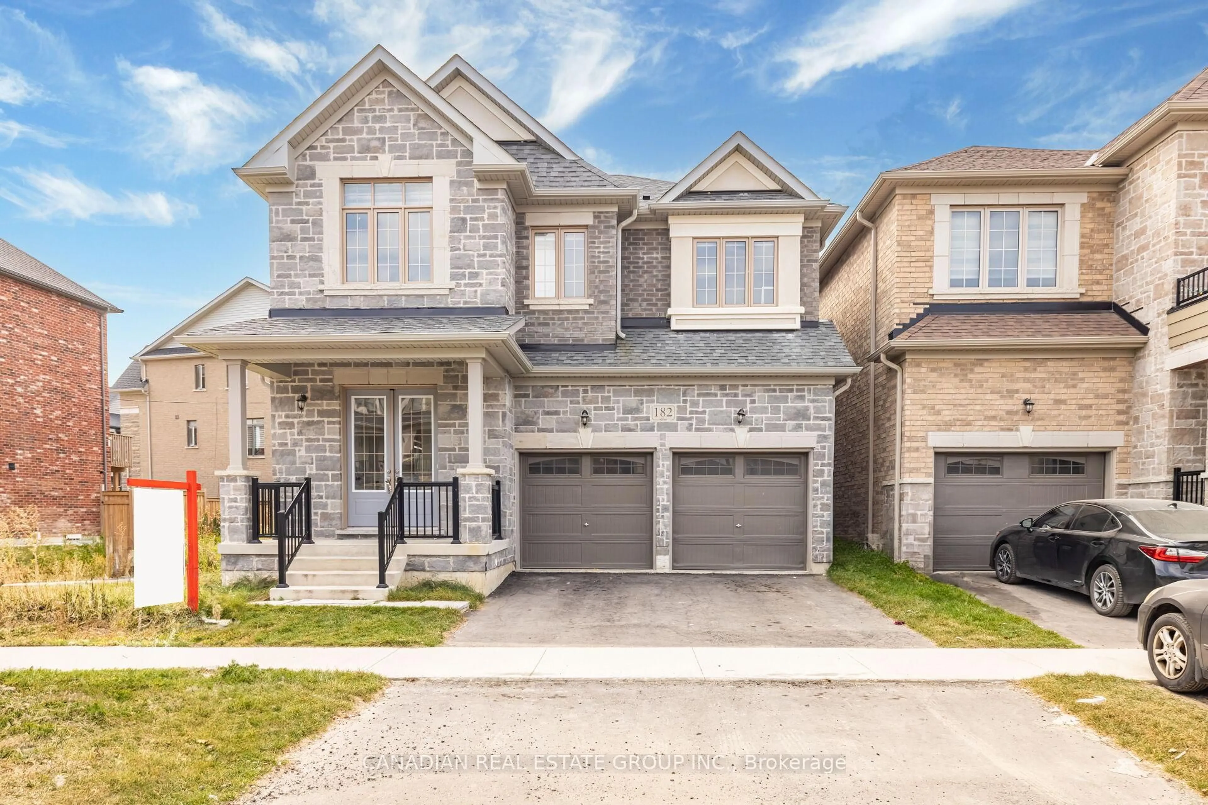 Home with brick exterior material, street for 182 Thornbush Blvd, Brampton Ontario L7A 0G4