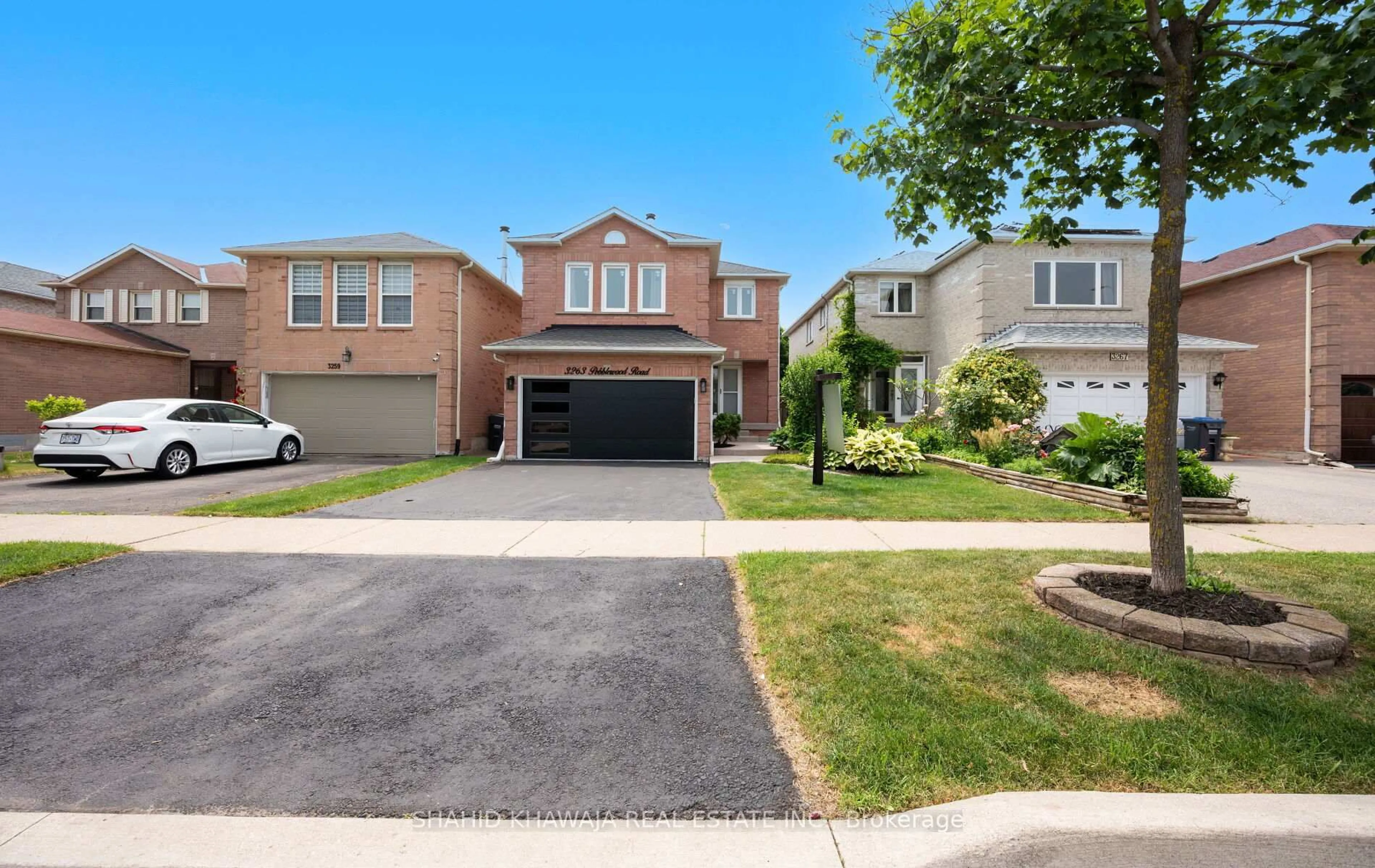 Unknown for 3263 Pebblewood Rd, Mississauga Ontario L5N 6P4