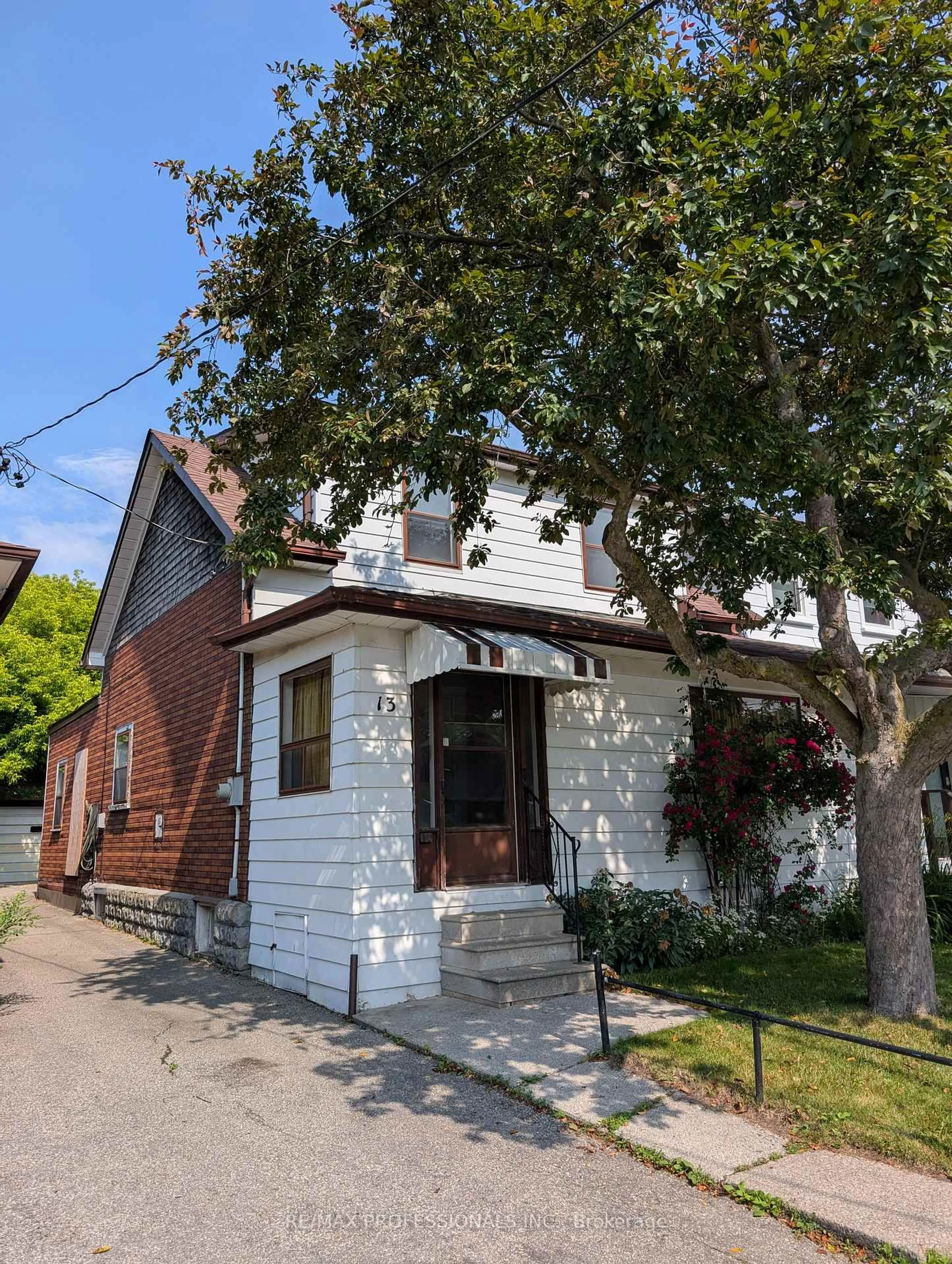 Home with brick exterior material, street for 13 Fifteenth St, Toronto Ontario M8V 3J3