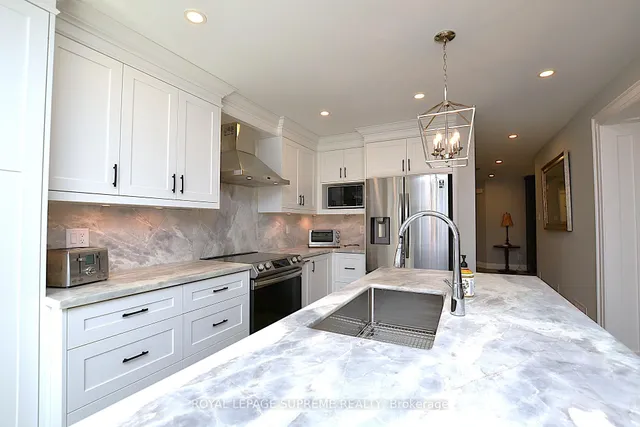 Additional image 11 of 514 Petawawa Cres
