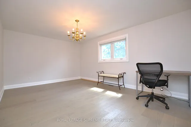 Additional image 14 of 514 Petawawa Cres